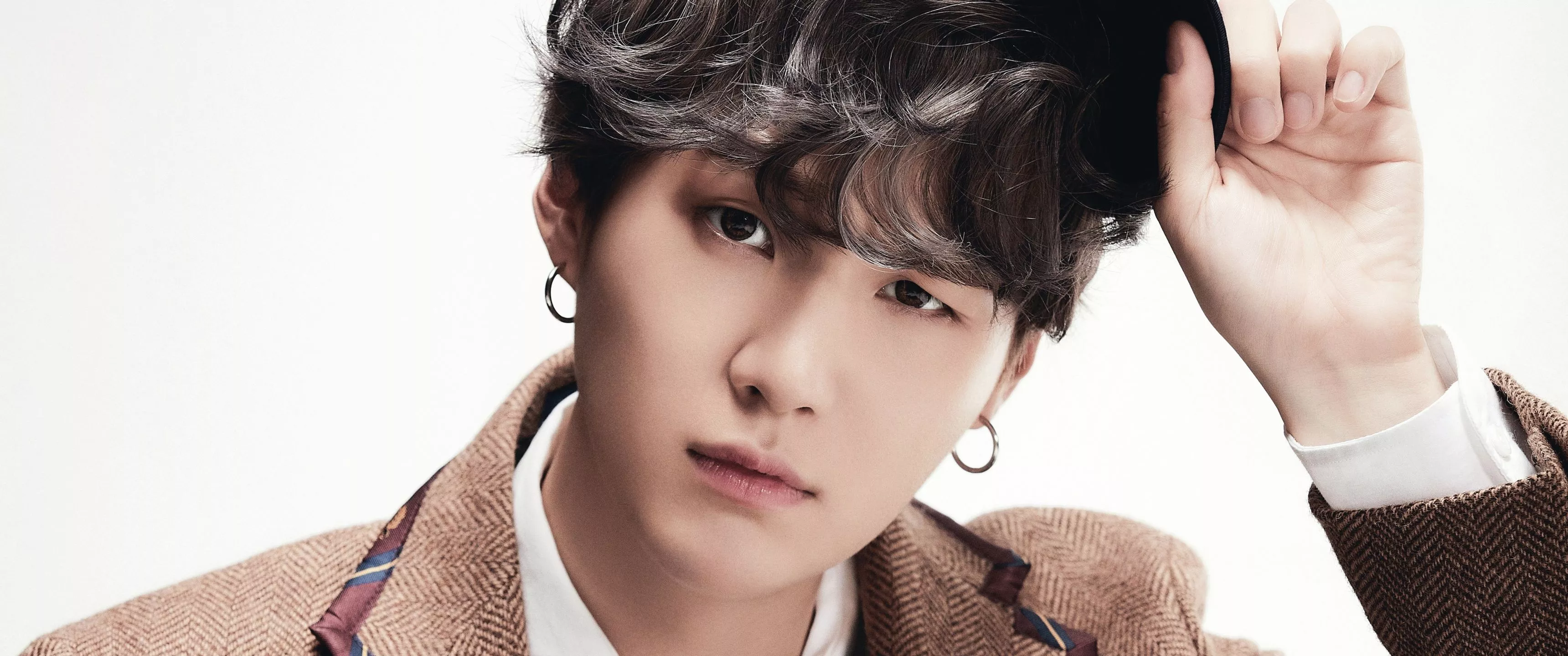 Suga (BTS) Wallpaper in 5K Resolution