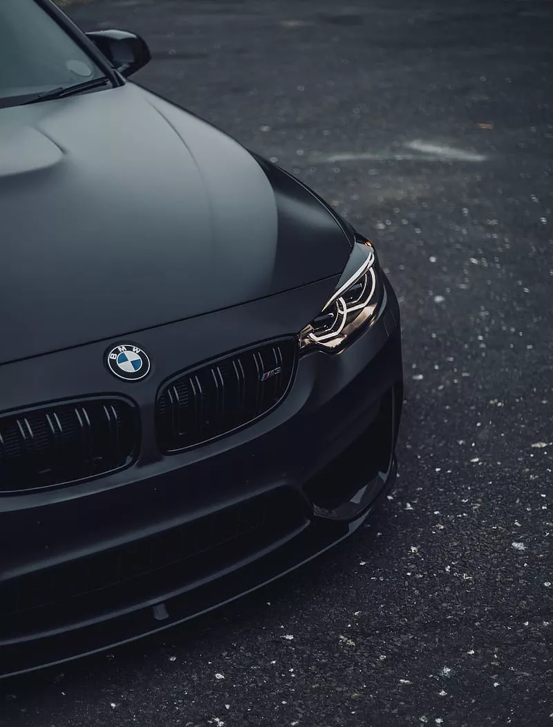 HD black m3 wallpaper