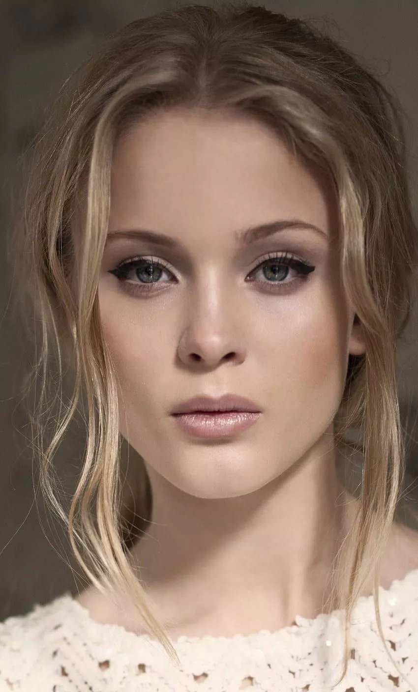 Zara Larsson iPhone, , Background