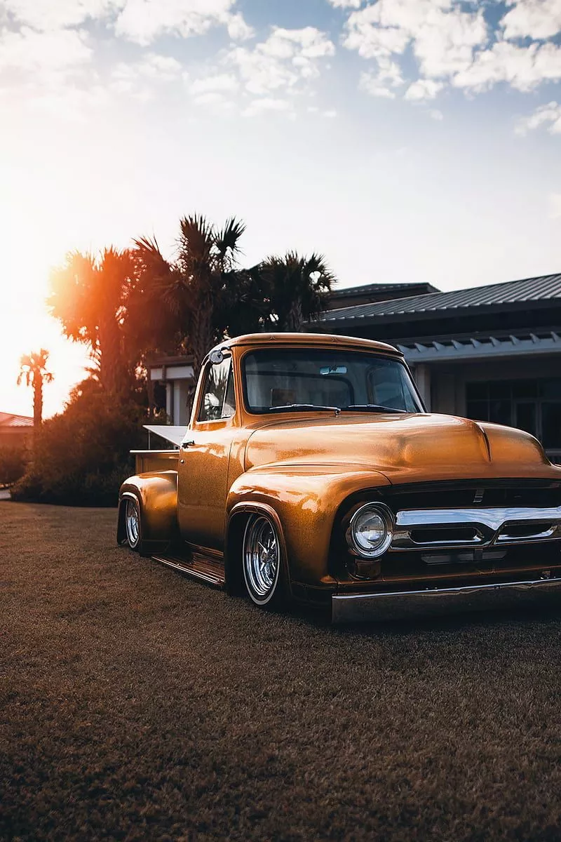 HD classic truck wallpaper