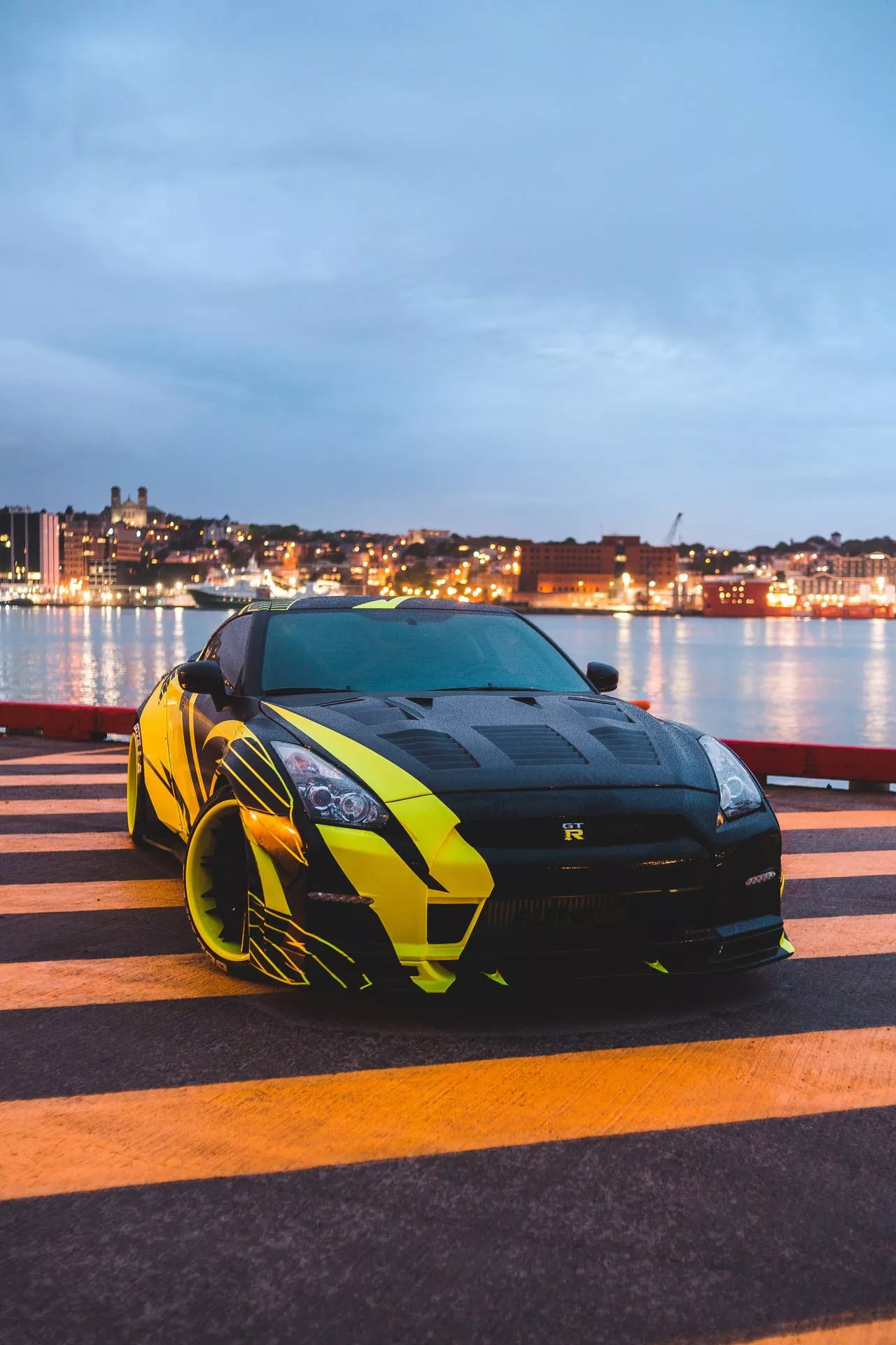 Nissan Gtr Sports Car Wallpaper