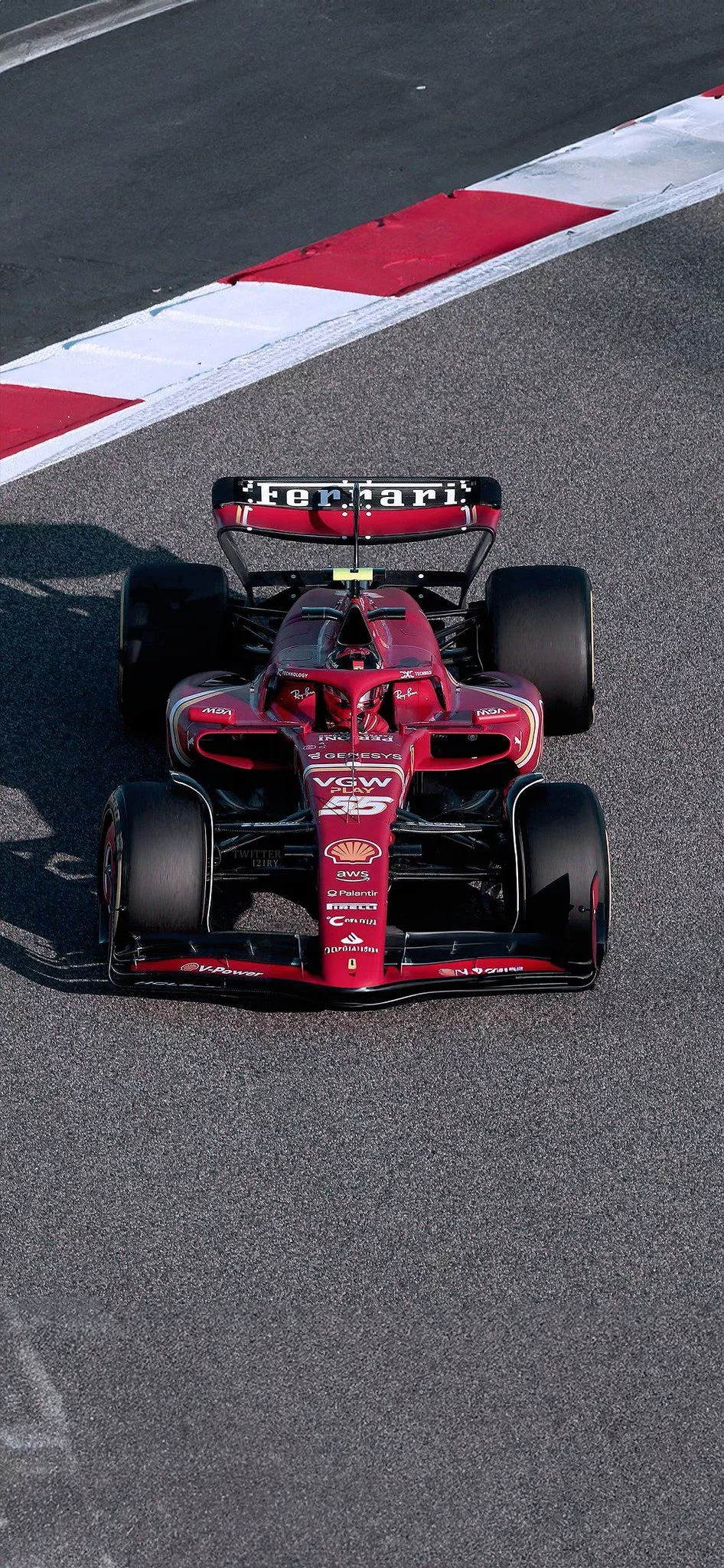 Tadic #Wallpaper └