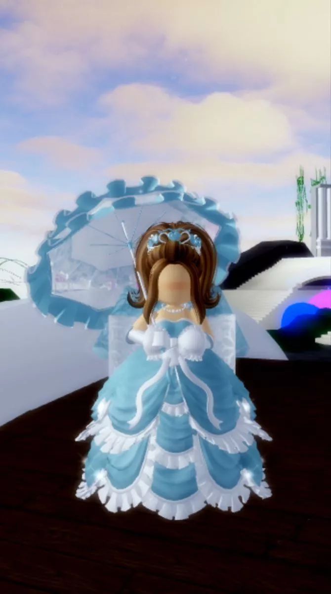 ball / fancy outfit. royale high