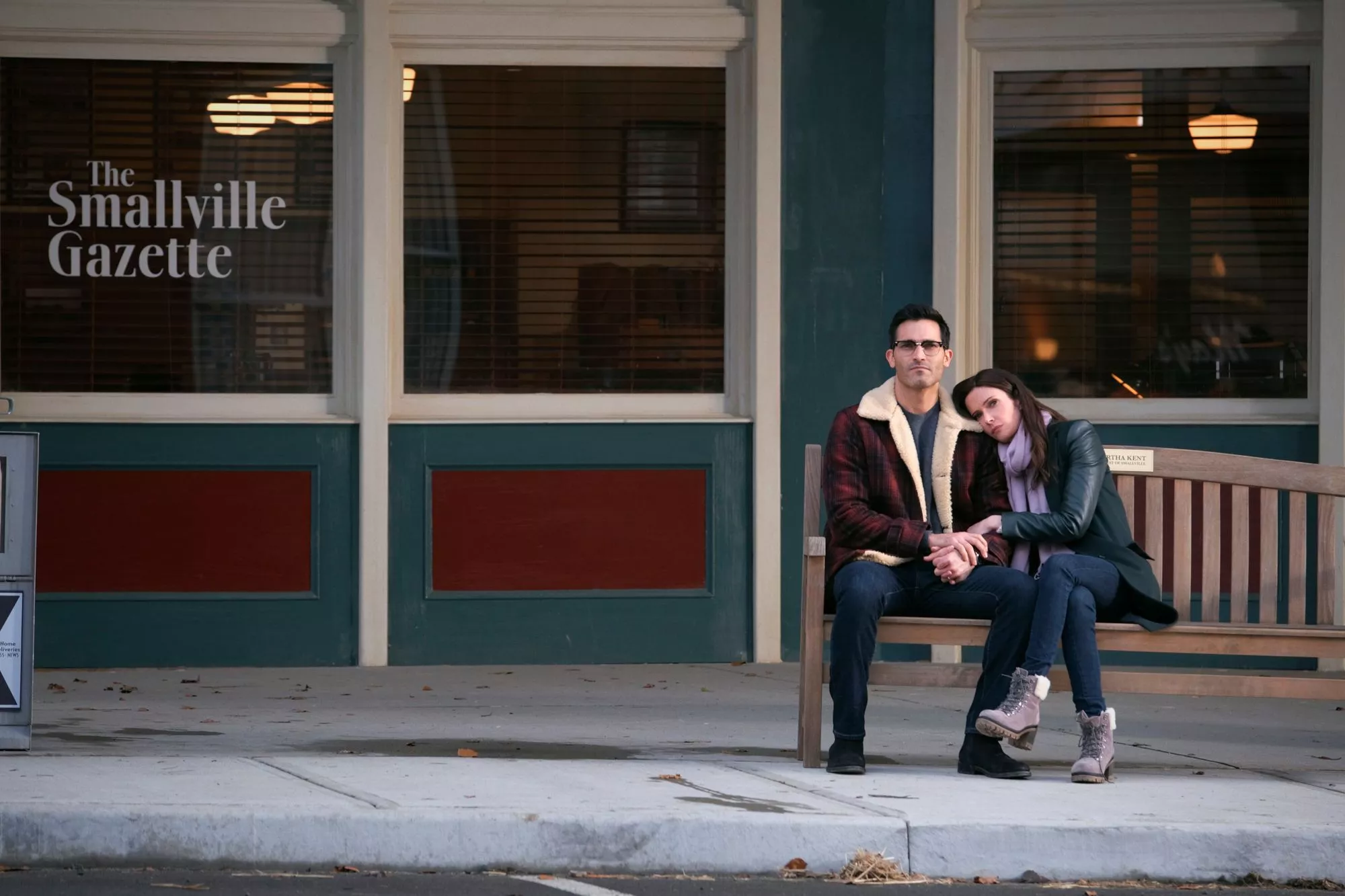 Show Superman And Lois HD Wallpaper