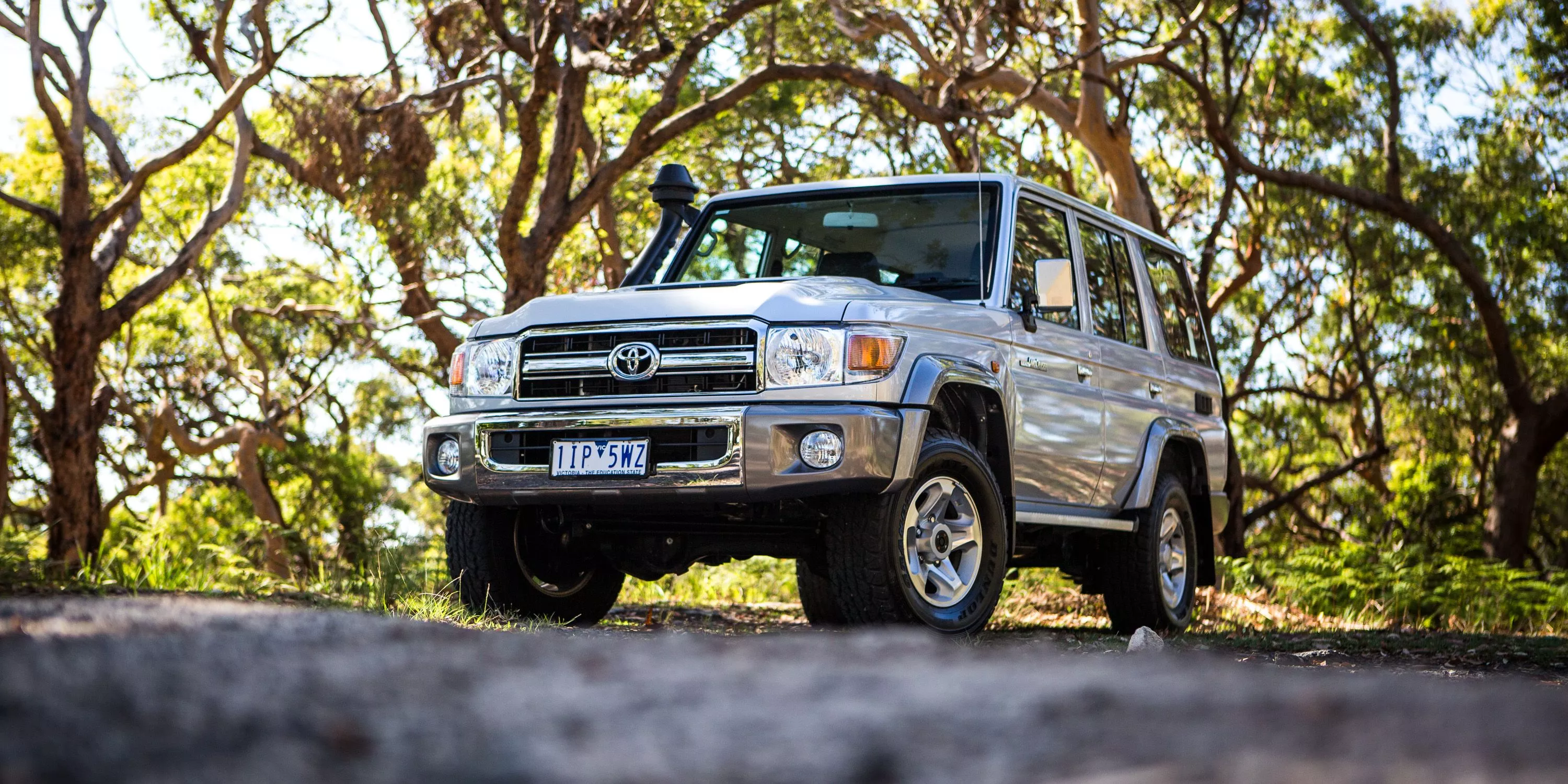 Toyota Land Cruiser 70 picture