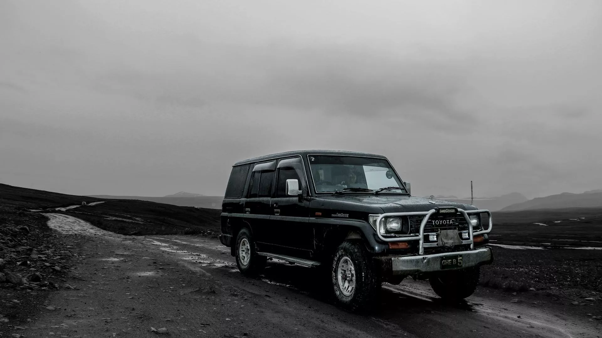 Toyota Land Cruiser APK for Android