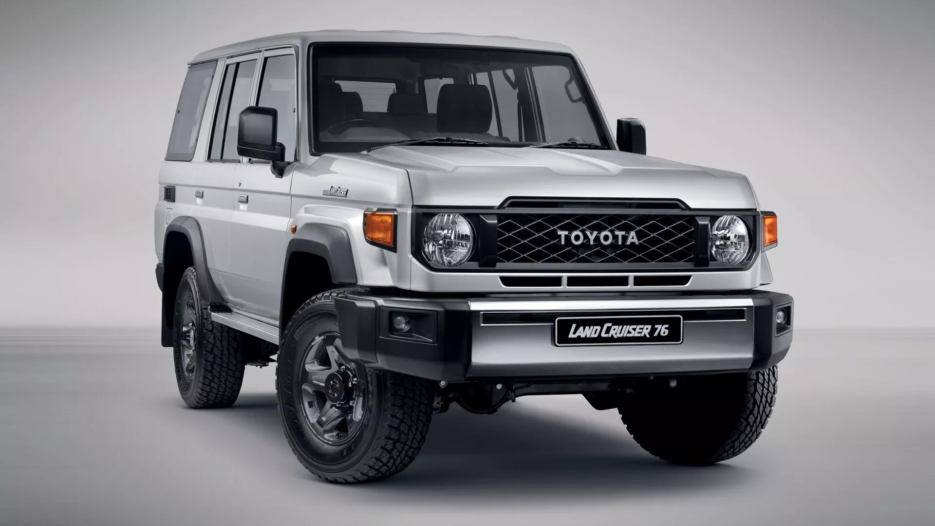 Land Cruiser 76. SUVx4. Toyota