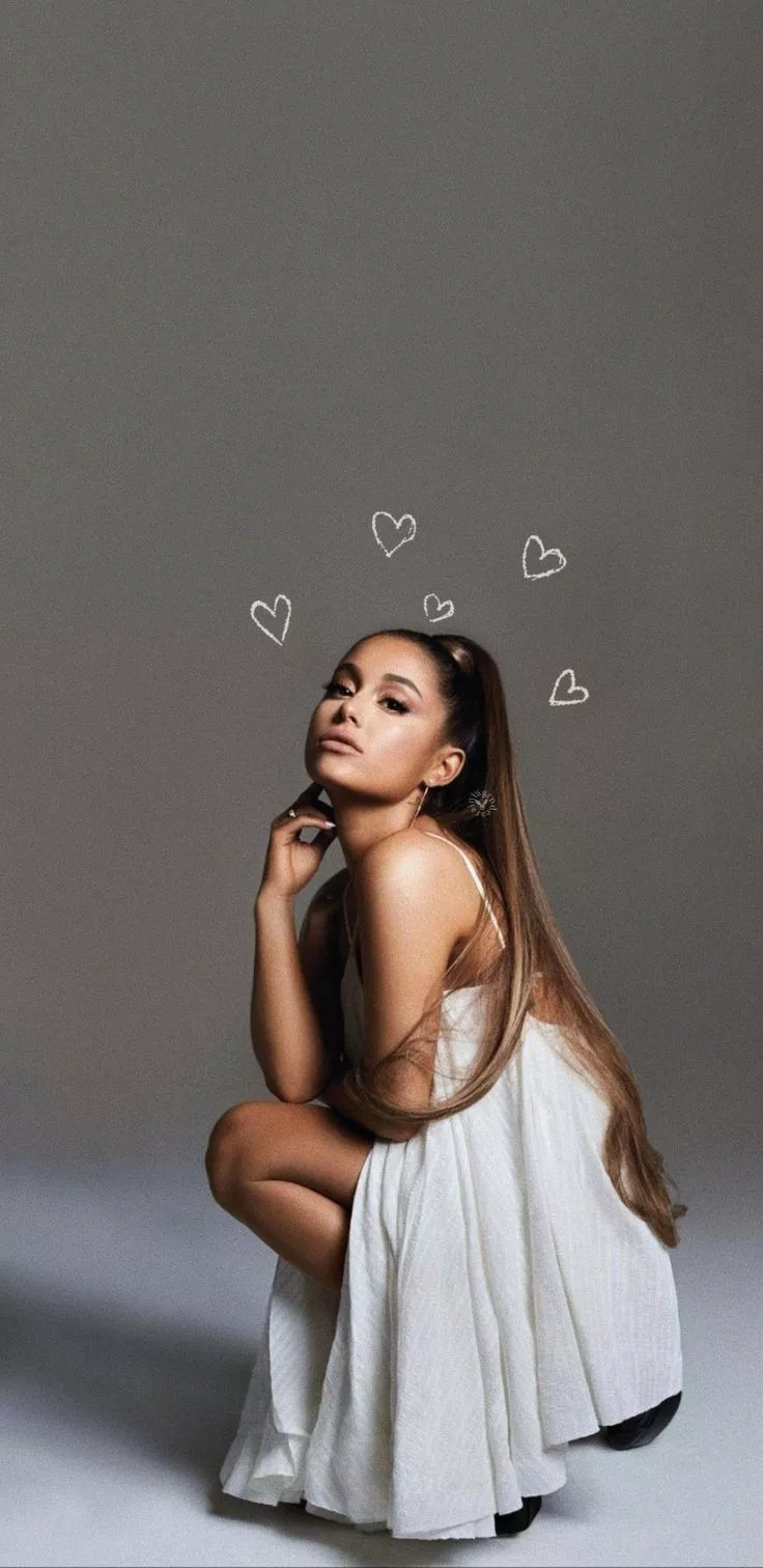 ariana grande laptop wallpaper aesthetic