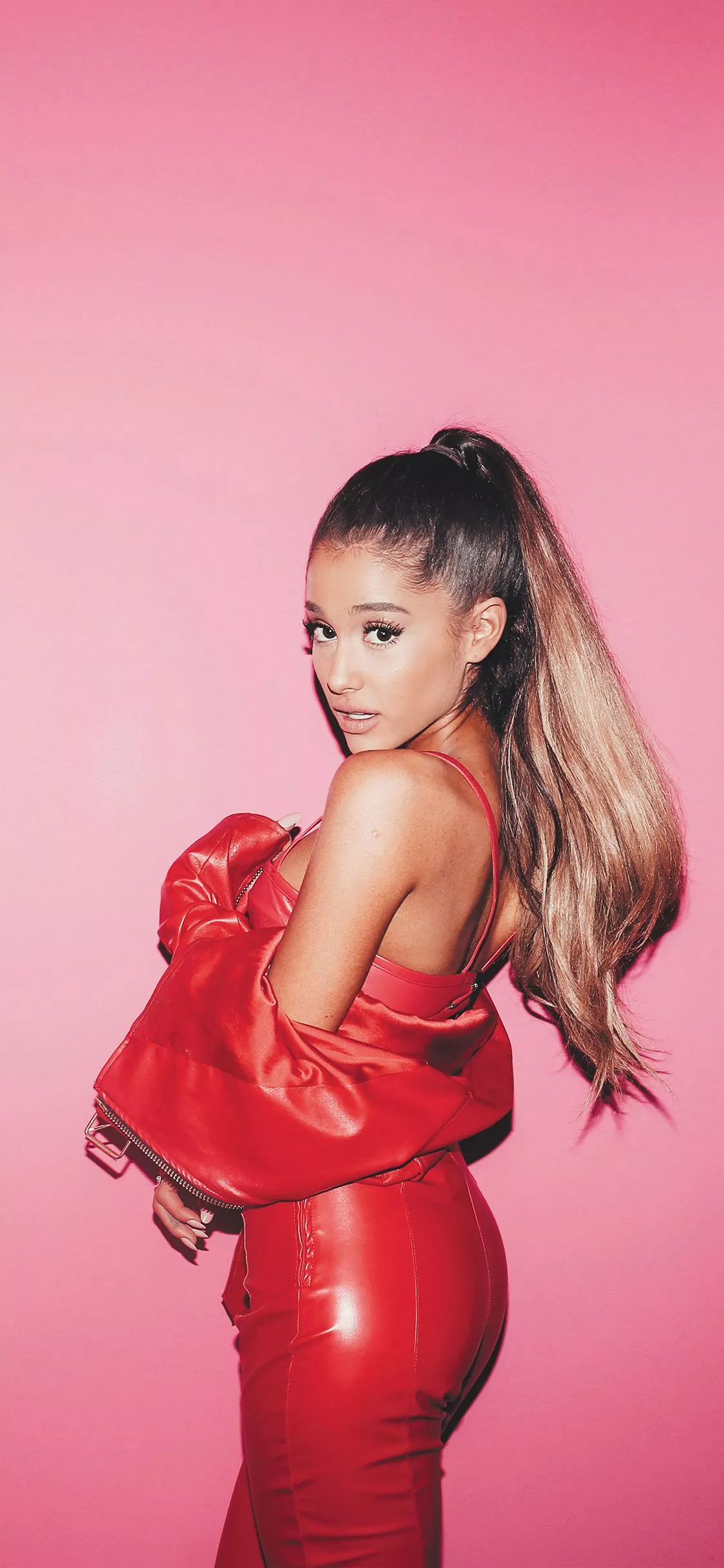 Ariana Grande Pink Pose Music Girl