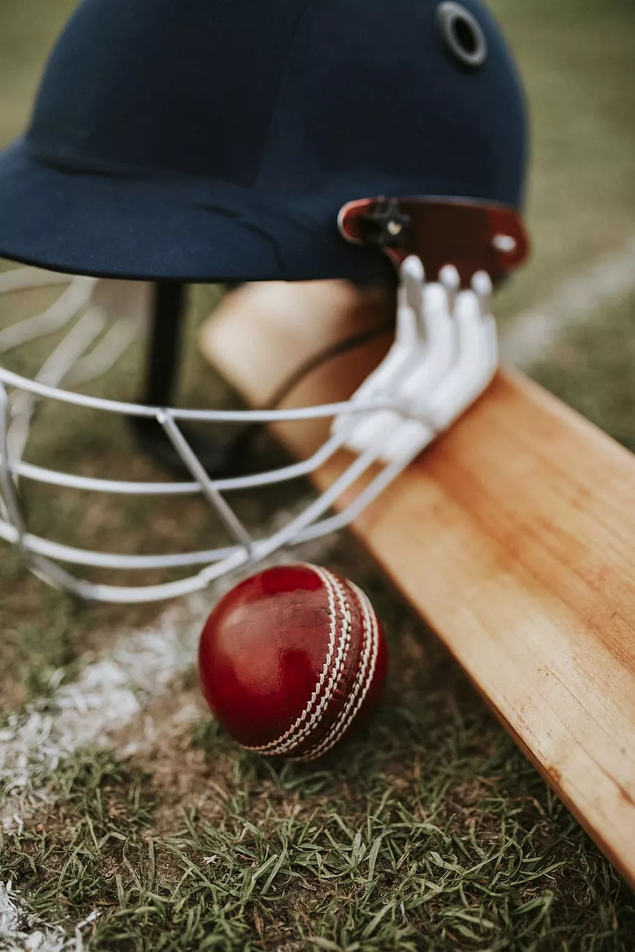 Varsity cricket continues tradition