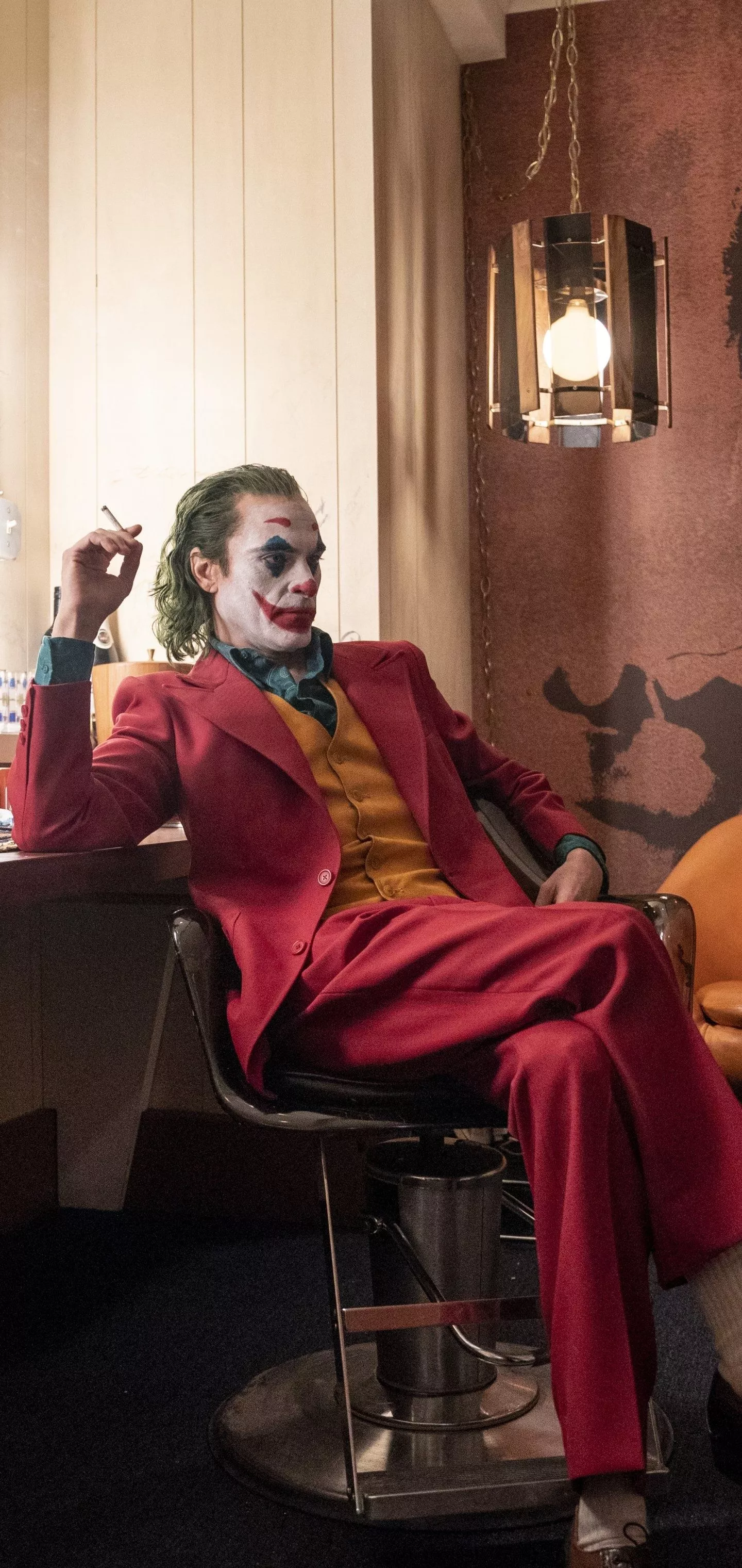 Joker (Joaquin Phoenix) Wallpaper
