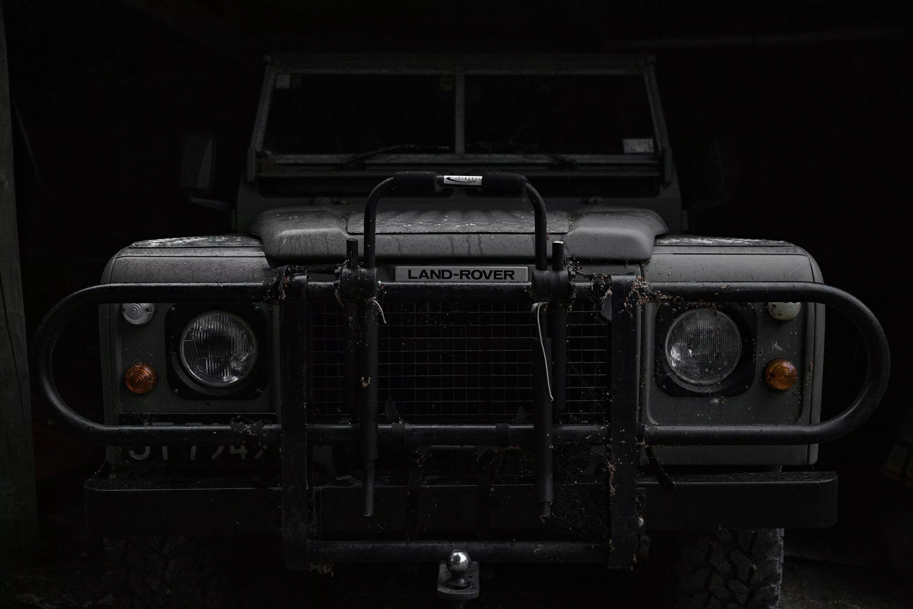 Land Rover Picture. Download