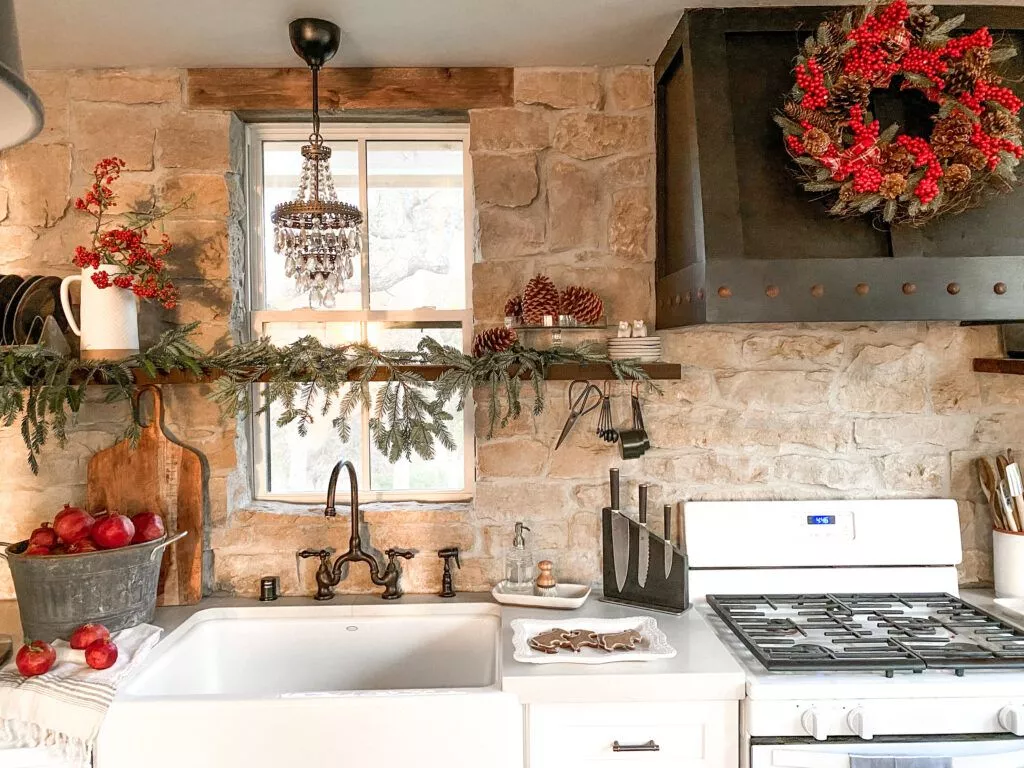 Farmhouse Christmas Kitchen
