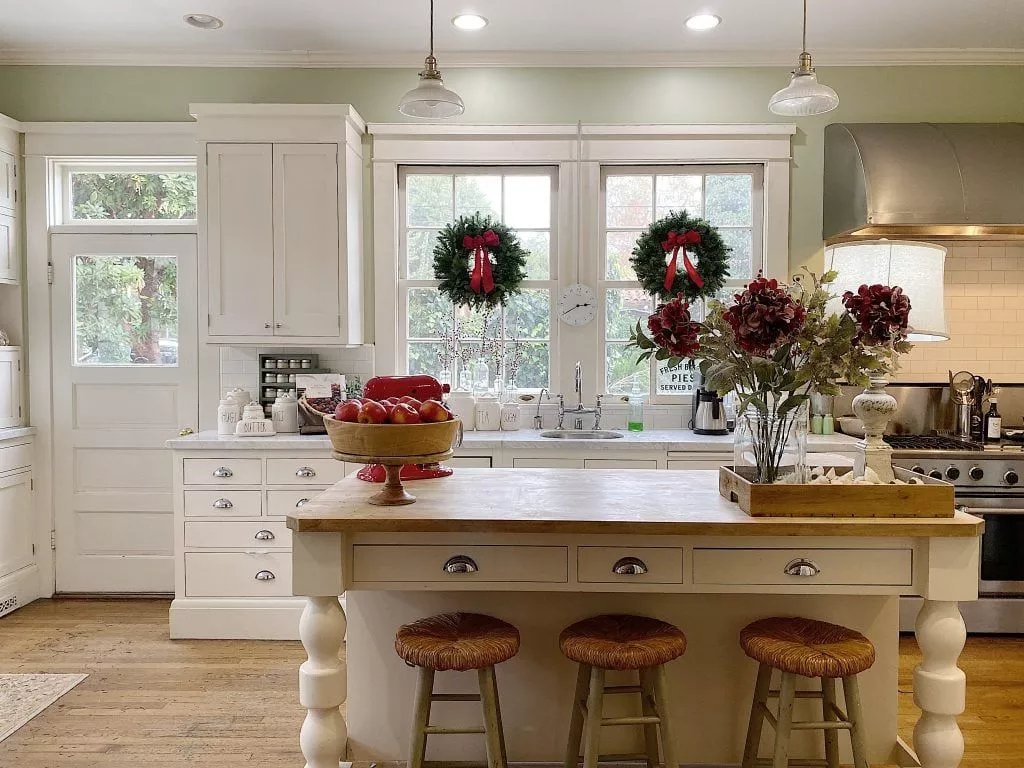 Looking Back at Christmas Kitchen Decor