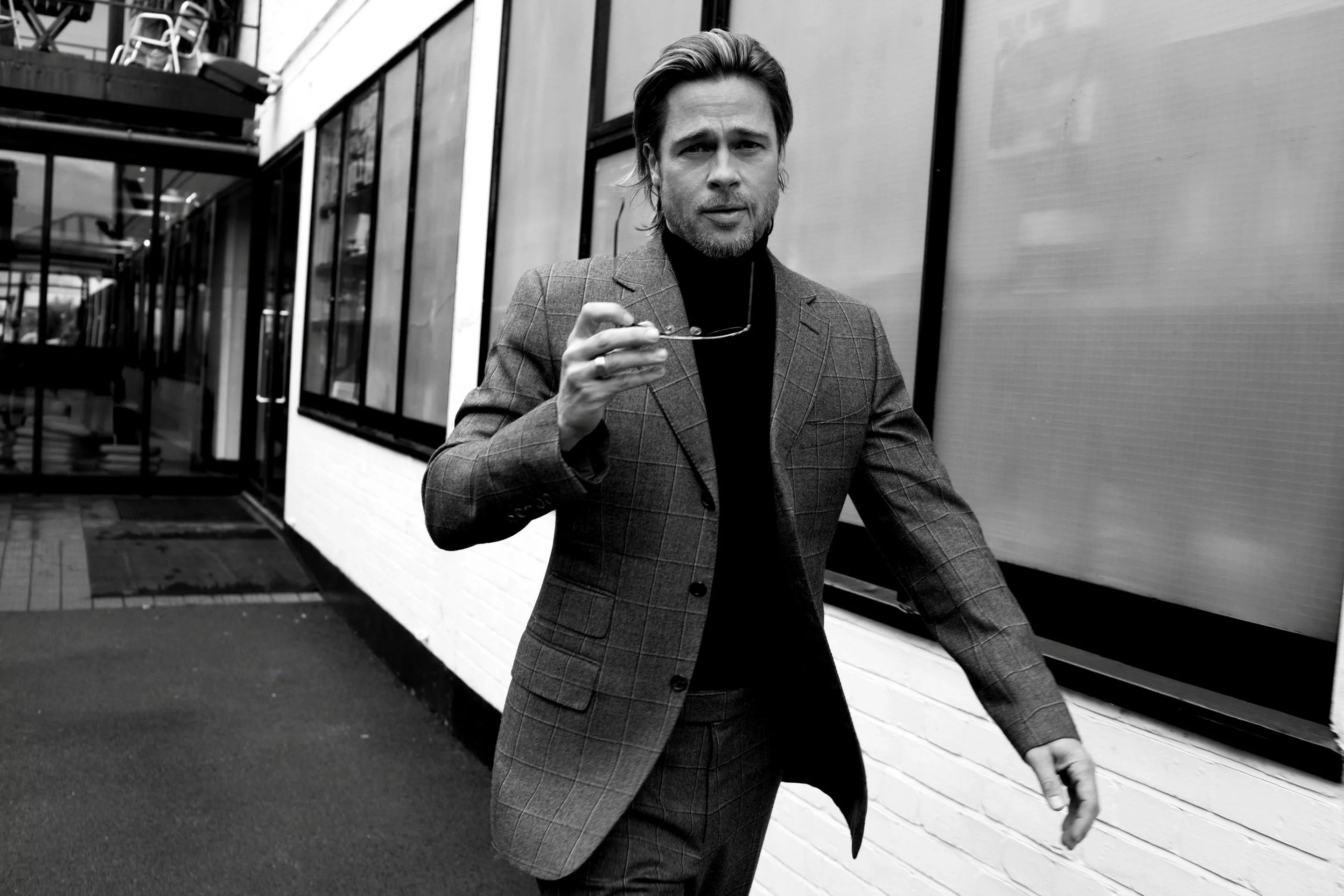 Download Celebrity Brad Pitt HD Wallpaper