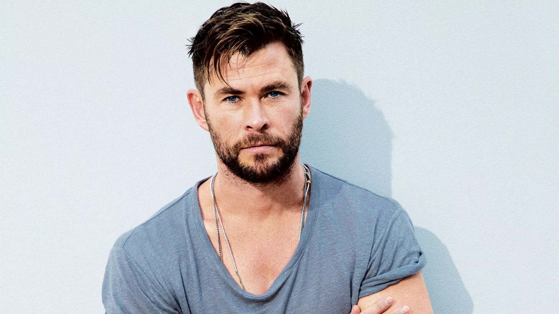 Chris Hemsworth Wallpaper