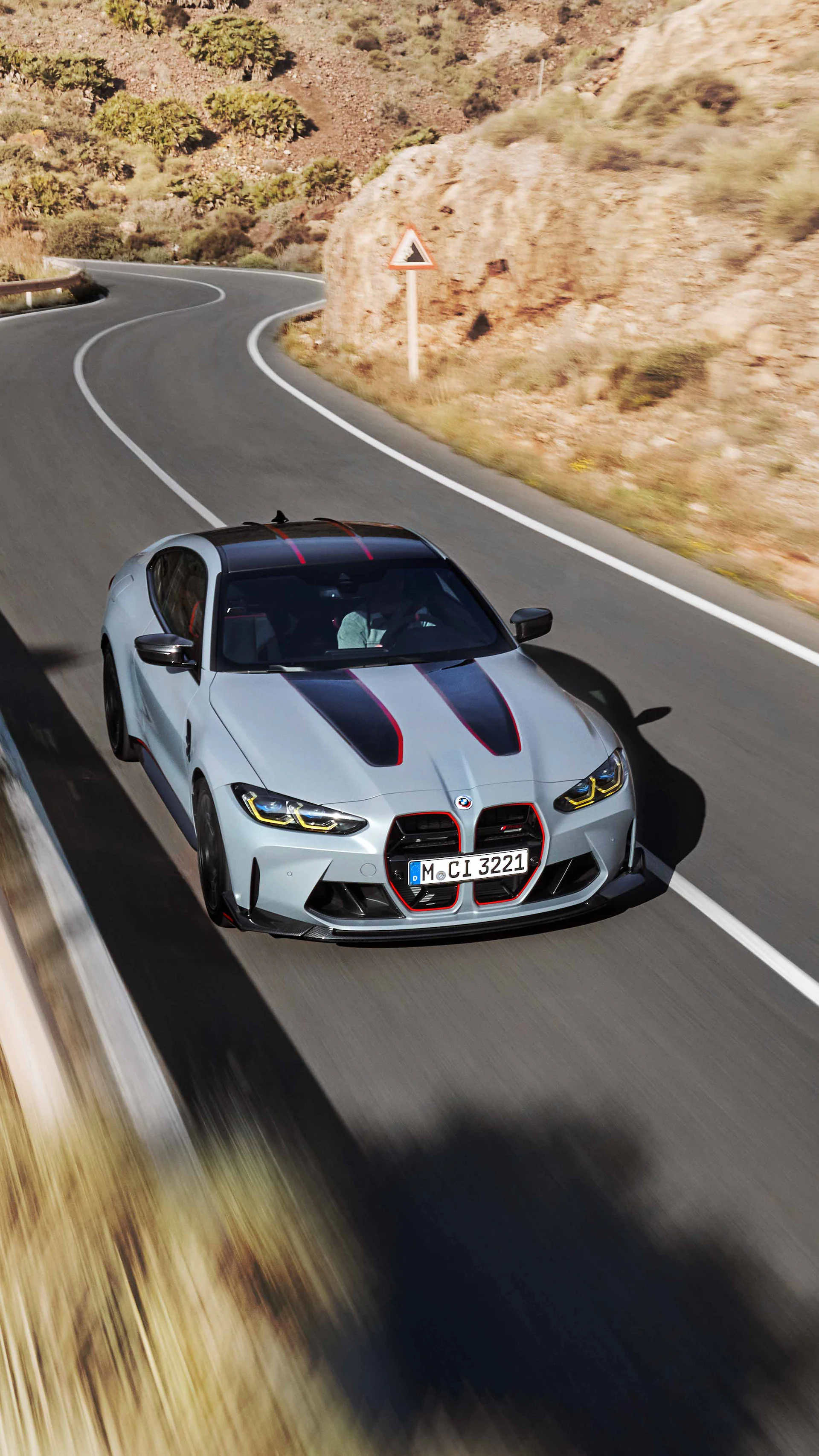 Exclusive: BMW wallpaper
