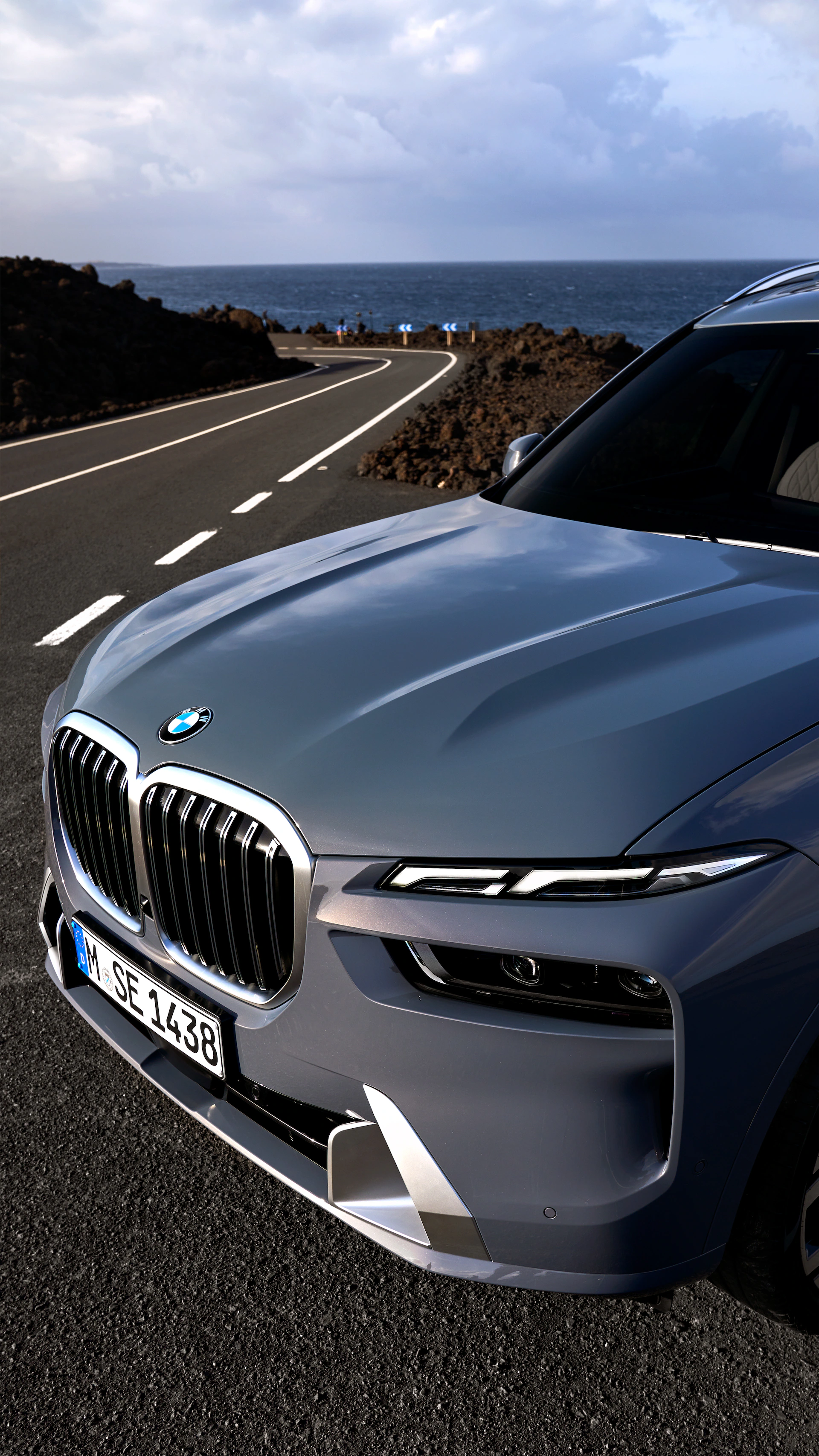 Exclusive: BMW wallpaper