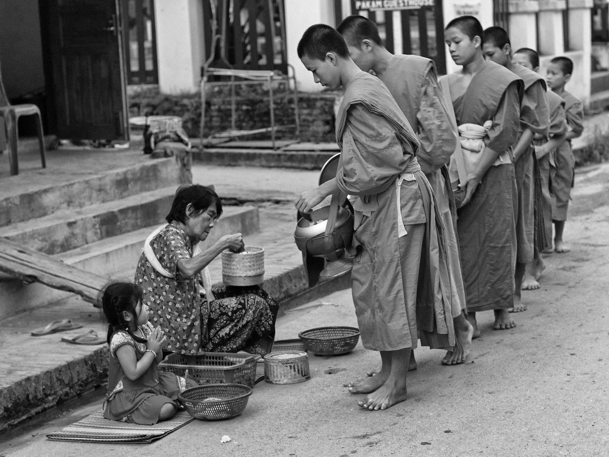 Altruism Matters to Global Poverty