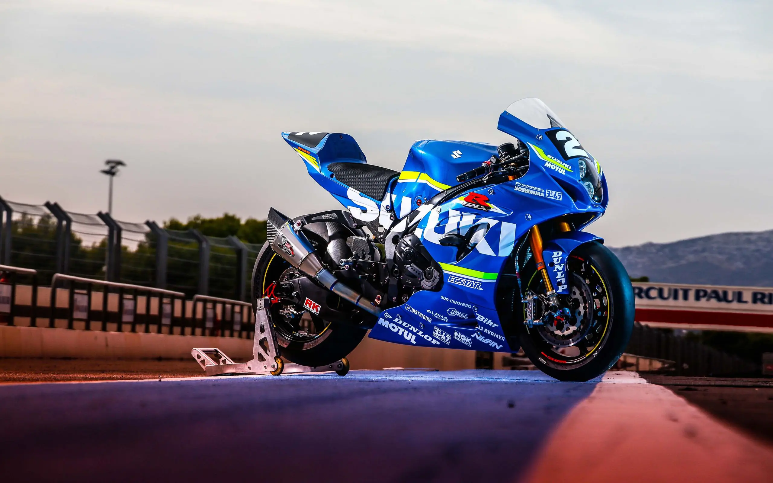 Suzuki Motorcycle Wallpaper