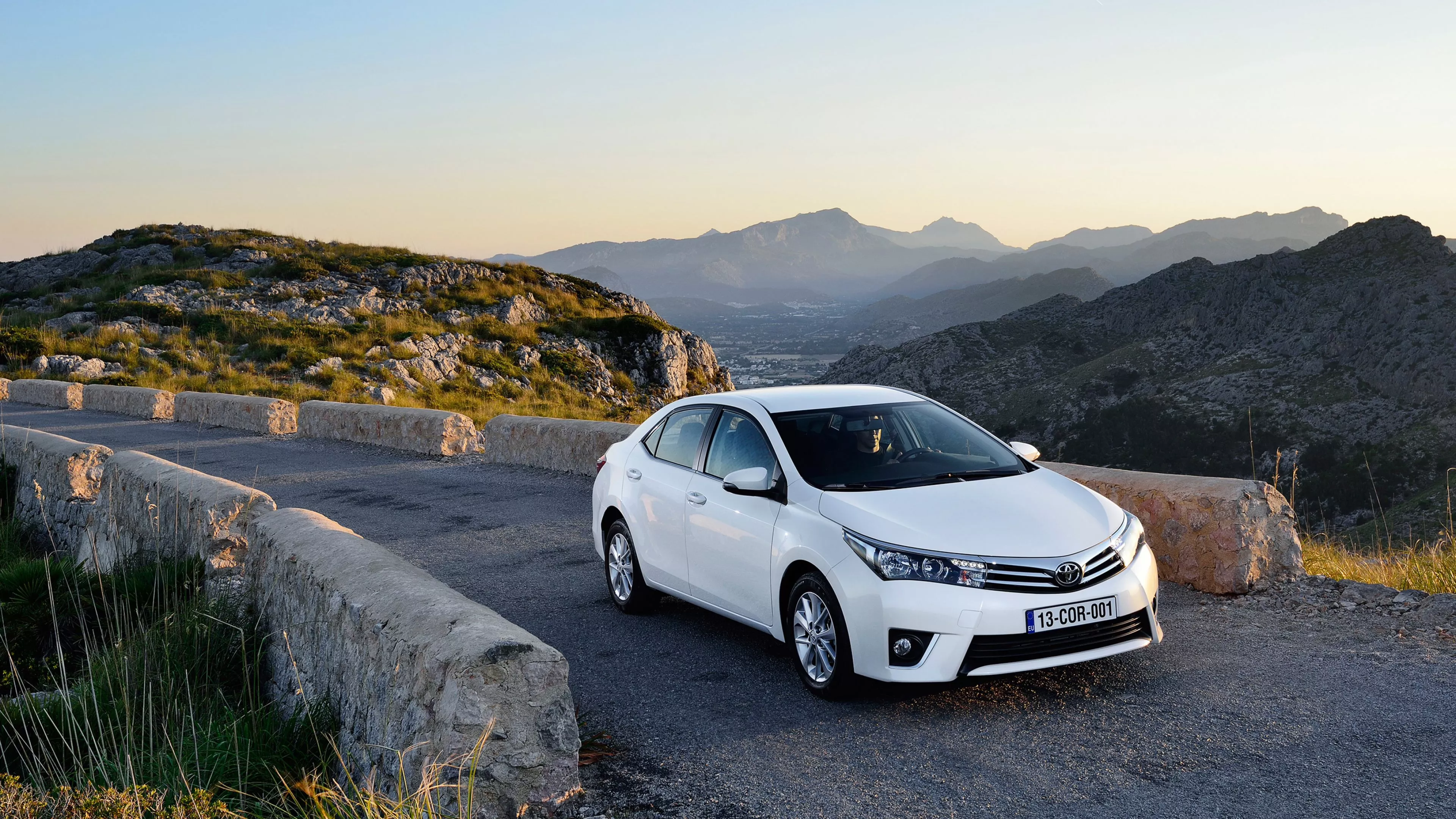 Toyota Corolla Wallpaper