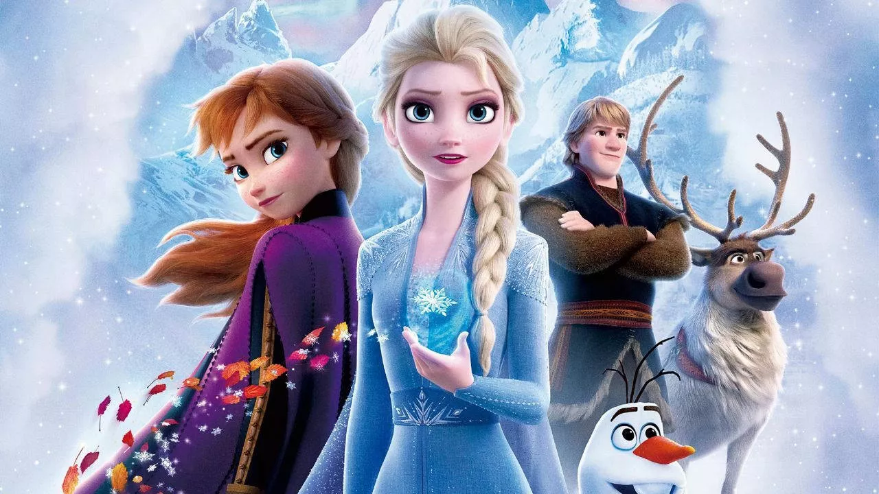 Queen Elsa Showing Snow Magic Frozen 2