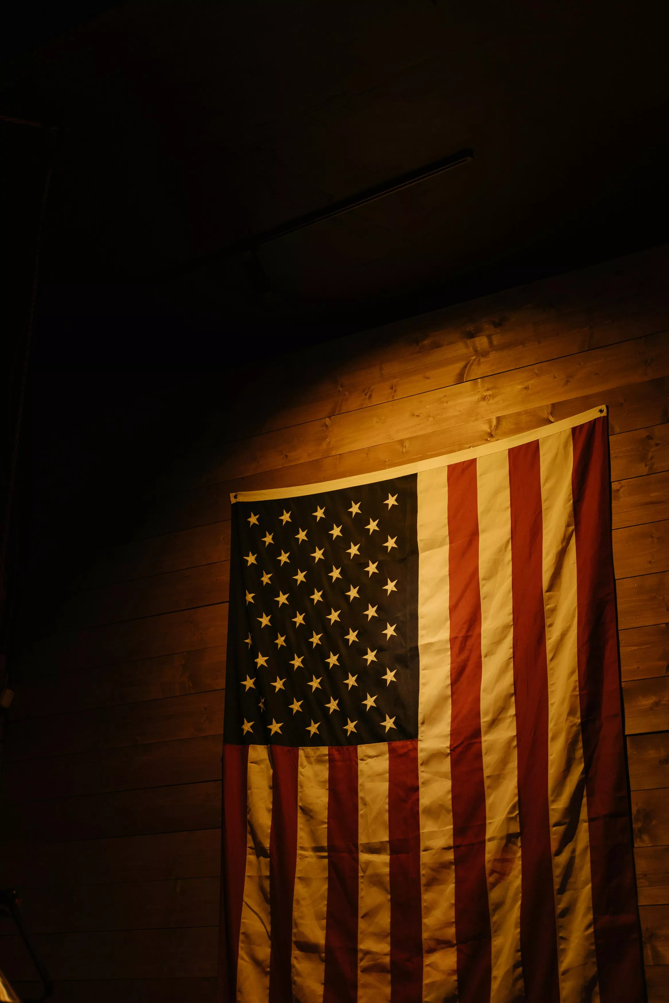 Us a Flag on Wall · Free