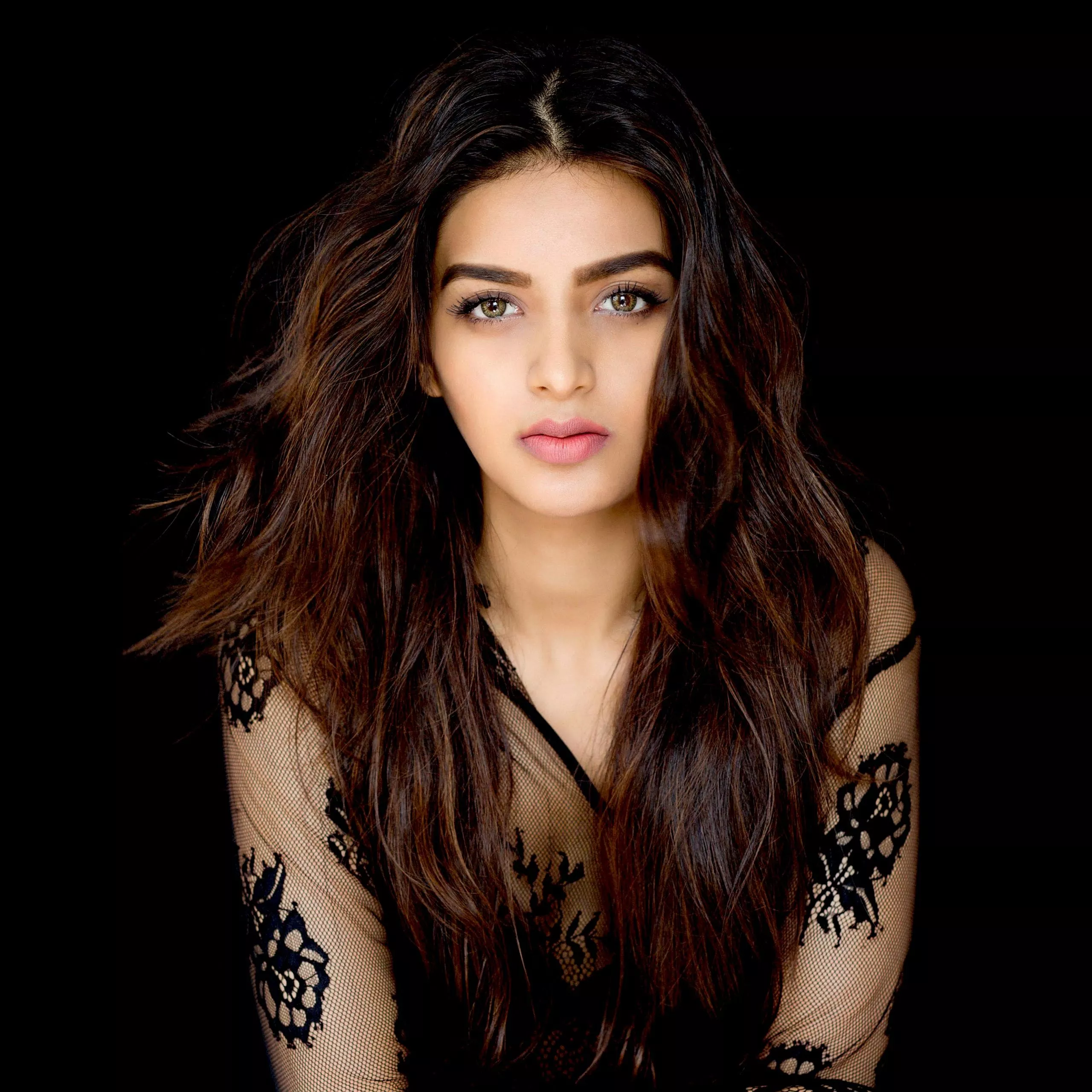 Nidhhi Agerwal Wallpaper 4K, Indian