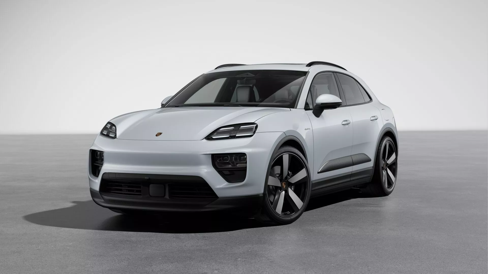 New 2024 Porsche Macan Electric 4 4D