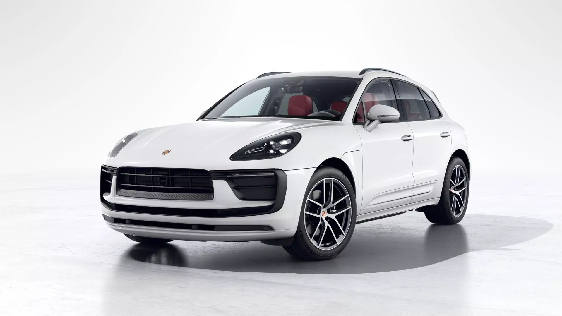 New 2024 Porsche Macan 4D Sport Utility