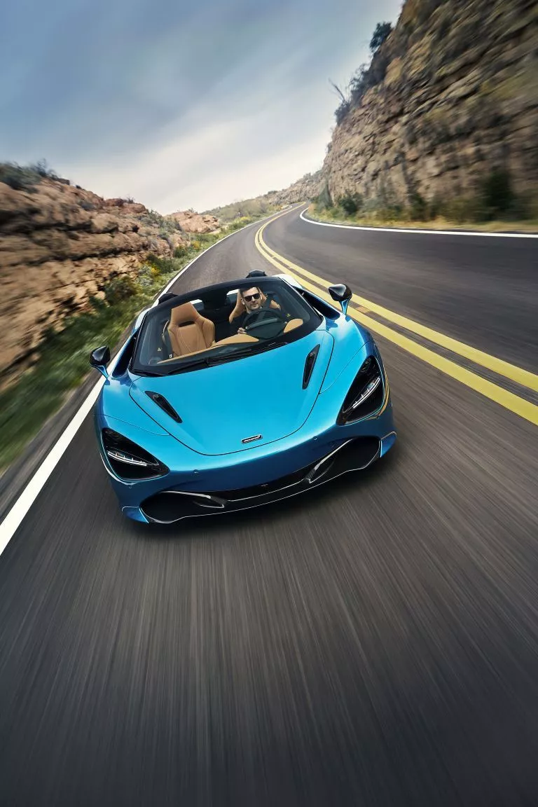 McLaren 720S spider