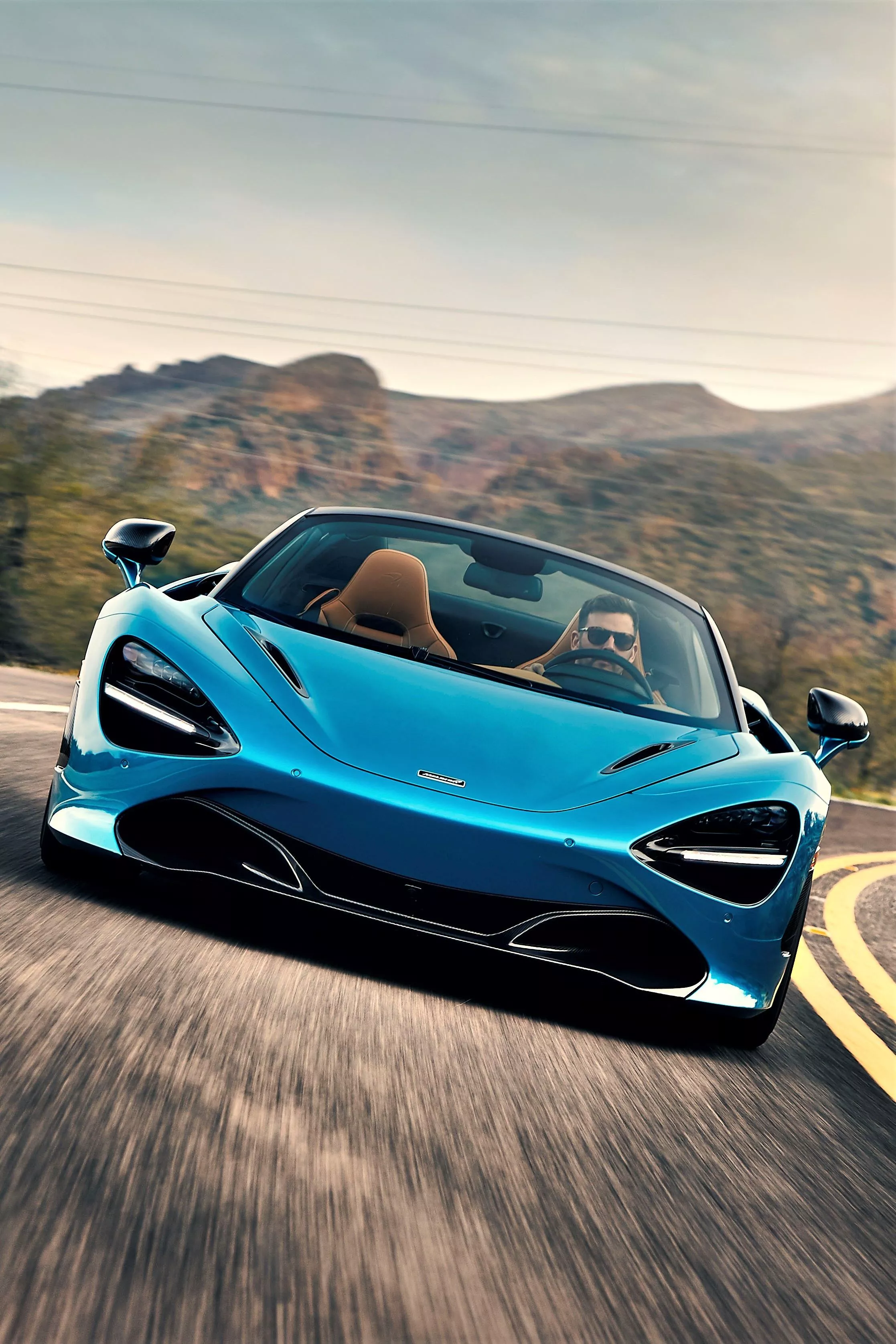 McLaren 720S spider