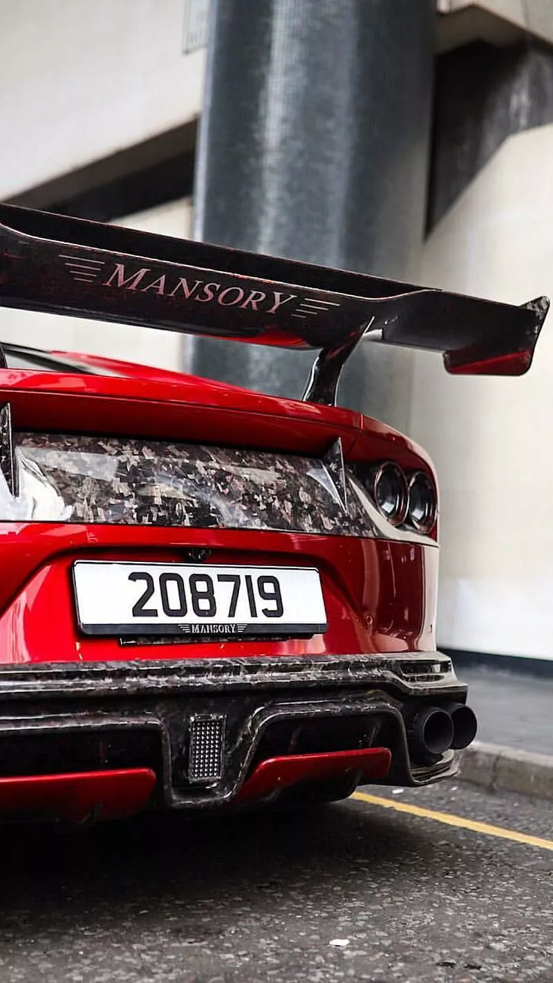 HD mansory carbon wallpaper