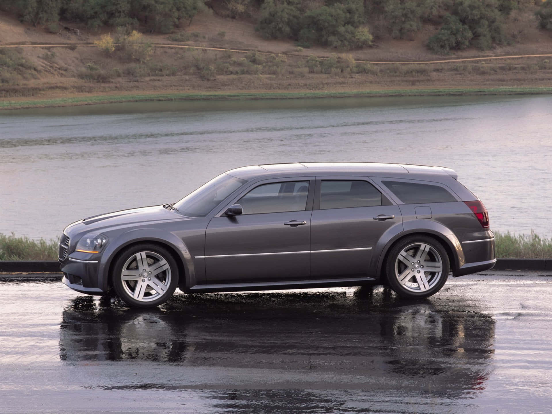 Dodge Magnum Wallpaper
