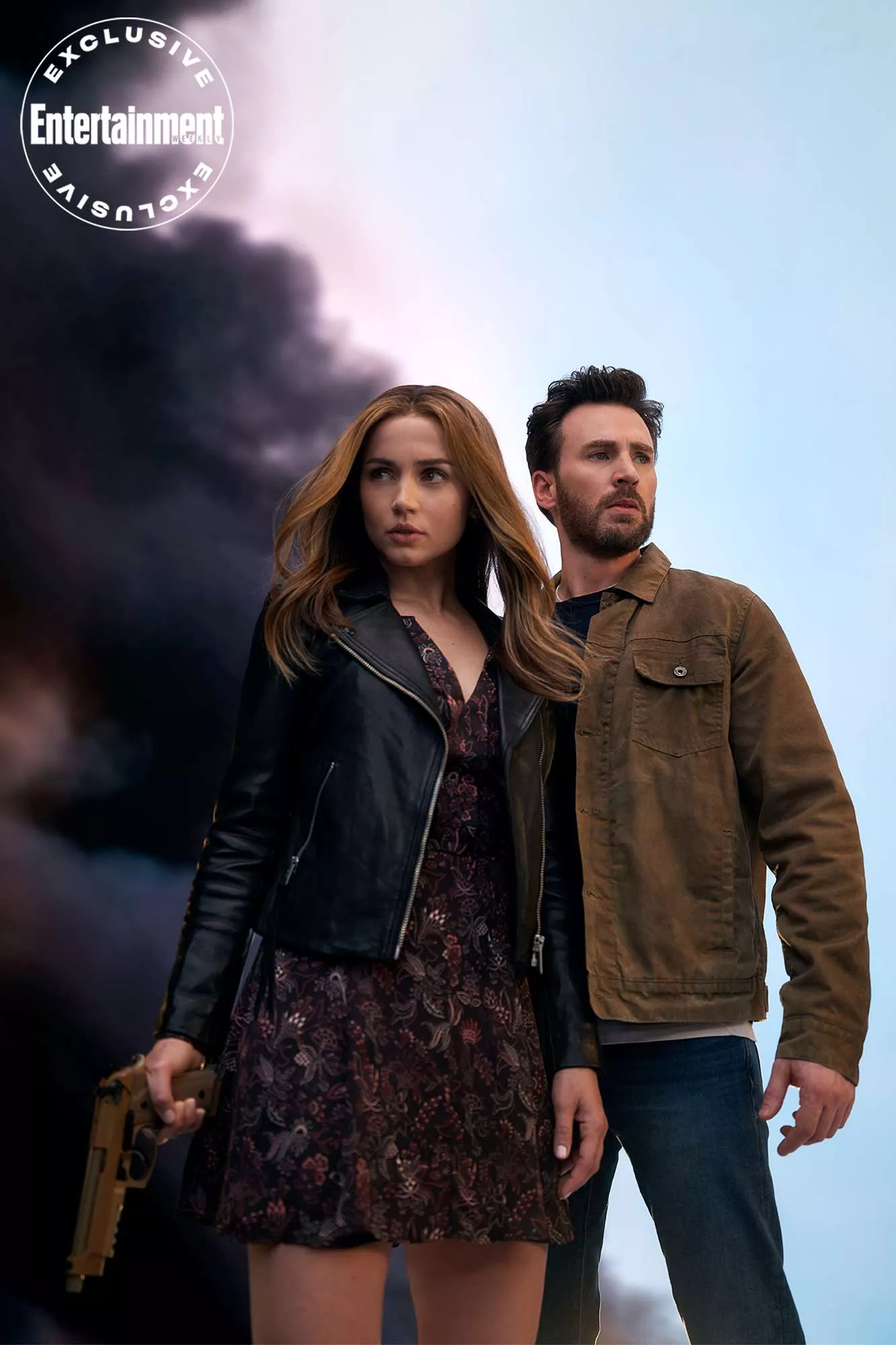 Ghosted stars Chris Evans, Ana de Armas