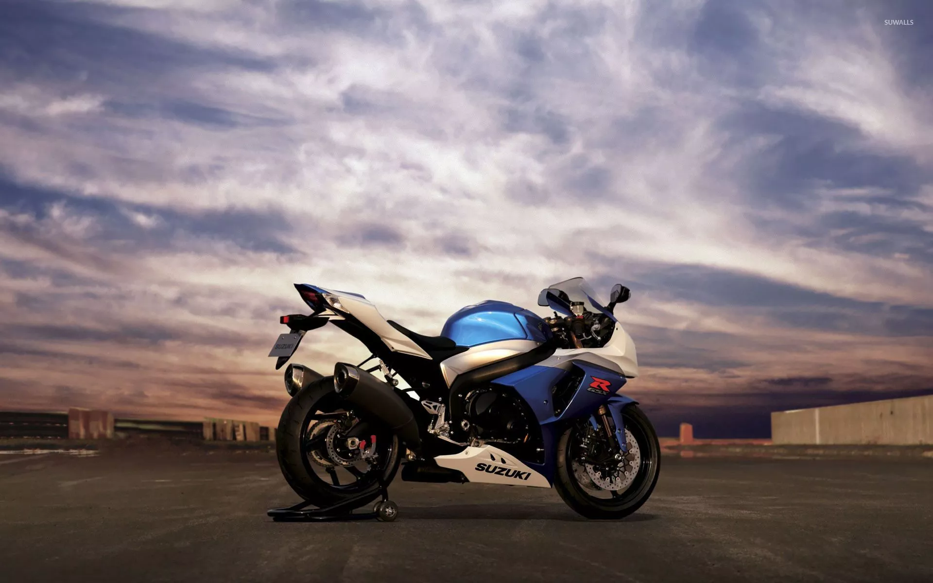 Suzuki GSX R1000 Wallpaper