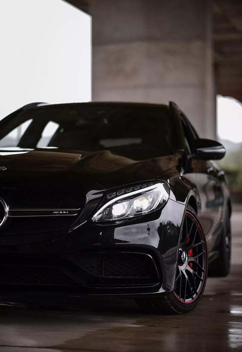 HD Mercedes C63 Amg Wallpaper