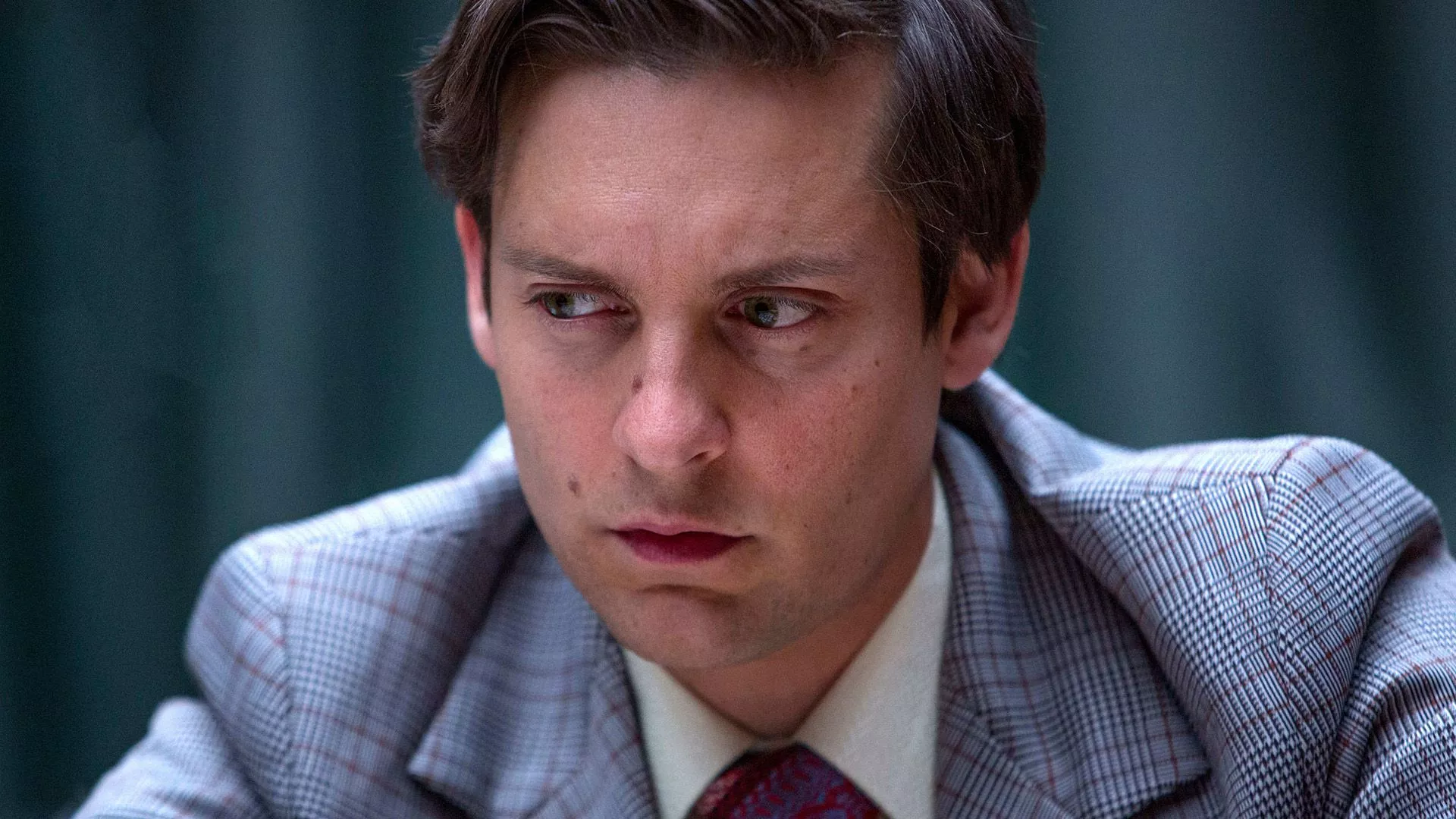 Download Tobey Maguire Movie Pawn