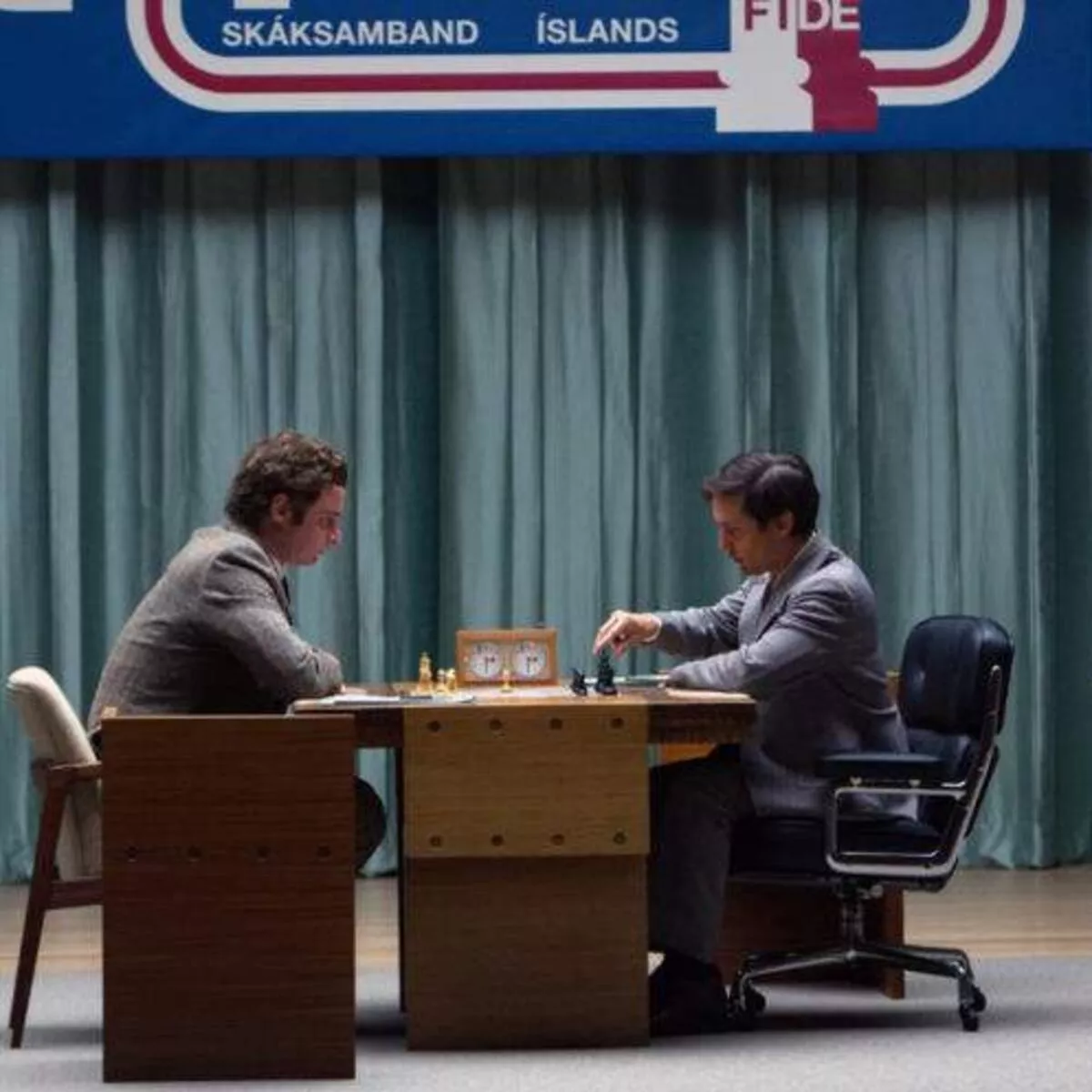 Review: 'Pawn Sacrifice' A Risk Free