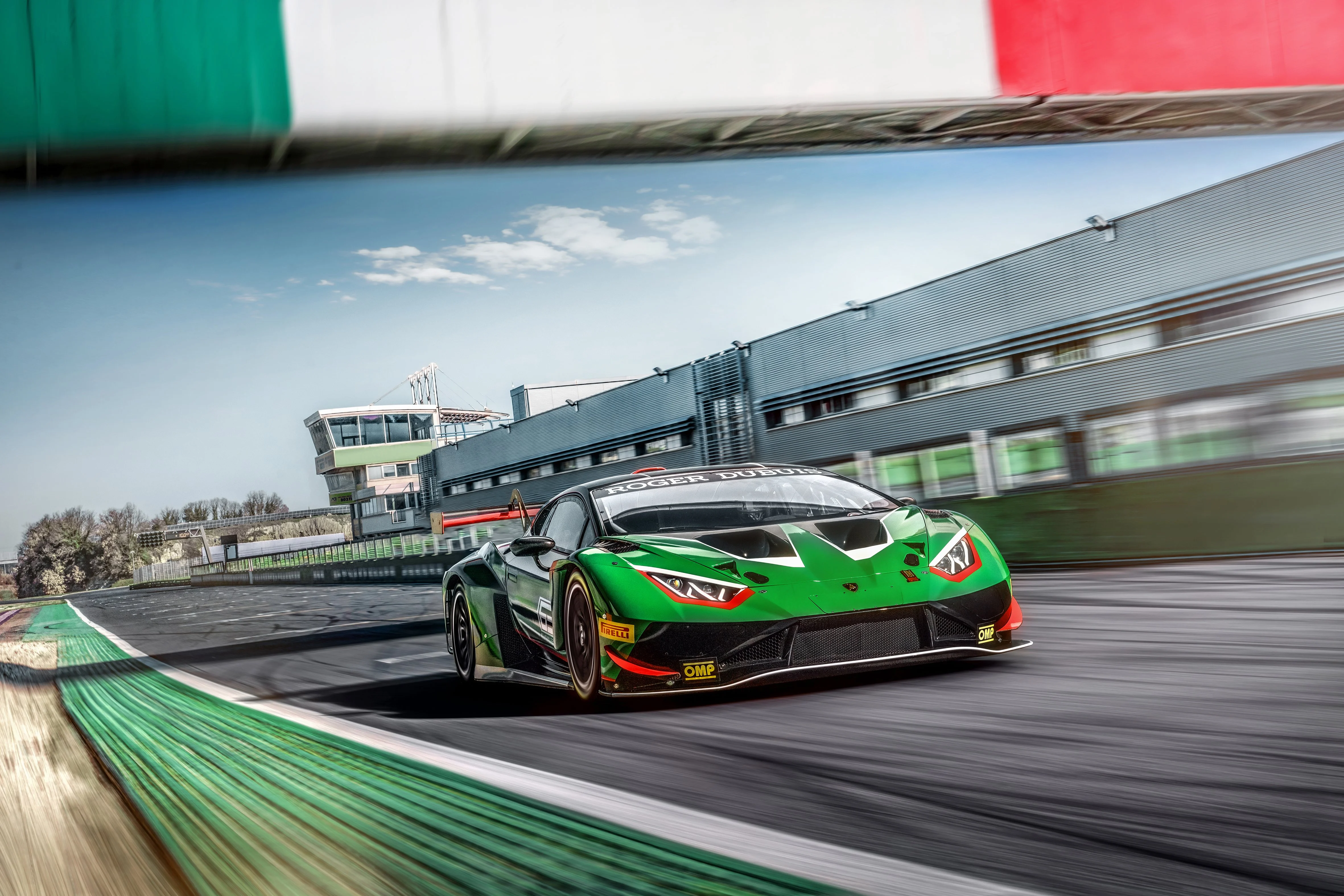 Lamborghini Huracan GT3 EVO2 Wallpaper