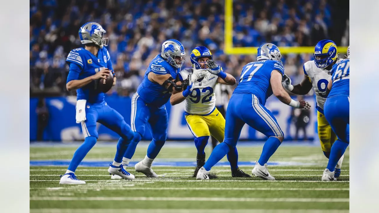 GAME PHOTOS: Rams face Detroit Lions