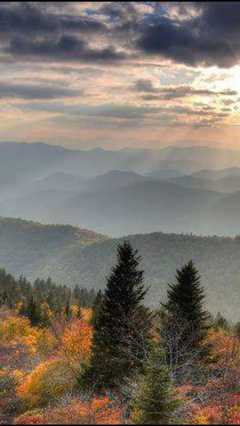 HD smoky mountains wallpaper
