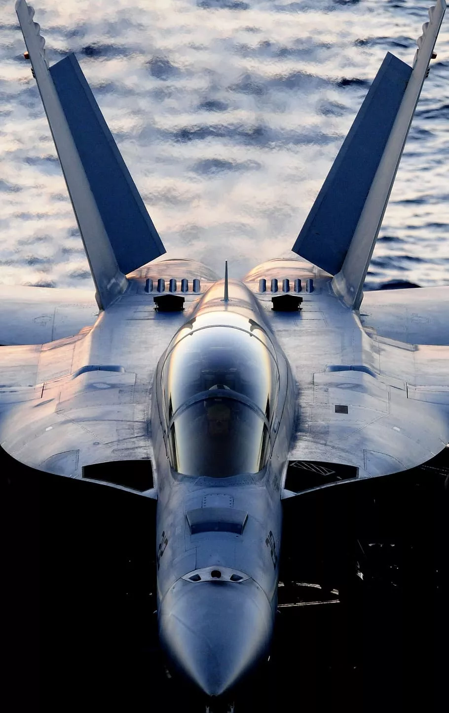 Military jet launch 1080P, 2K, 4K, 5K