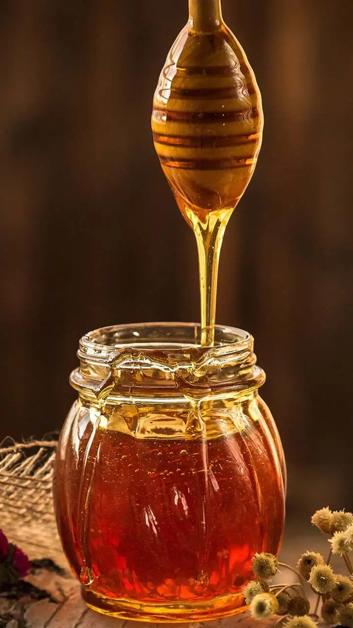 Why Honey Is Good For Your Face