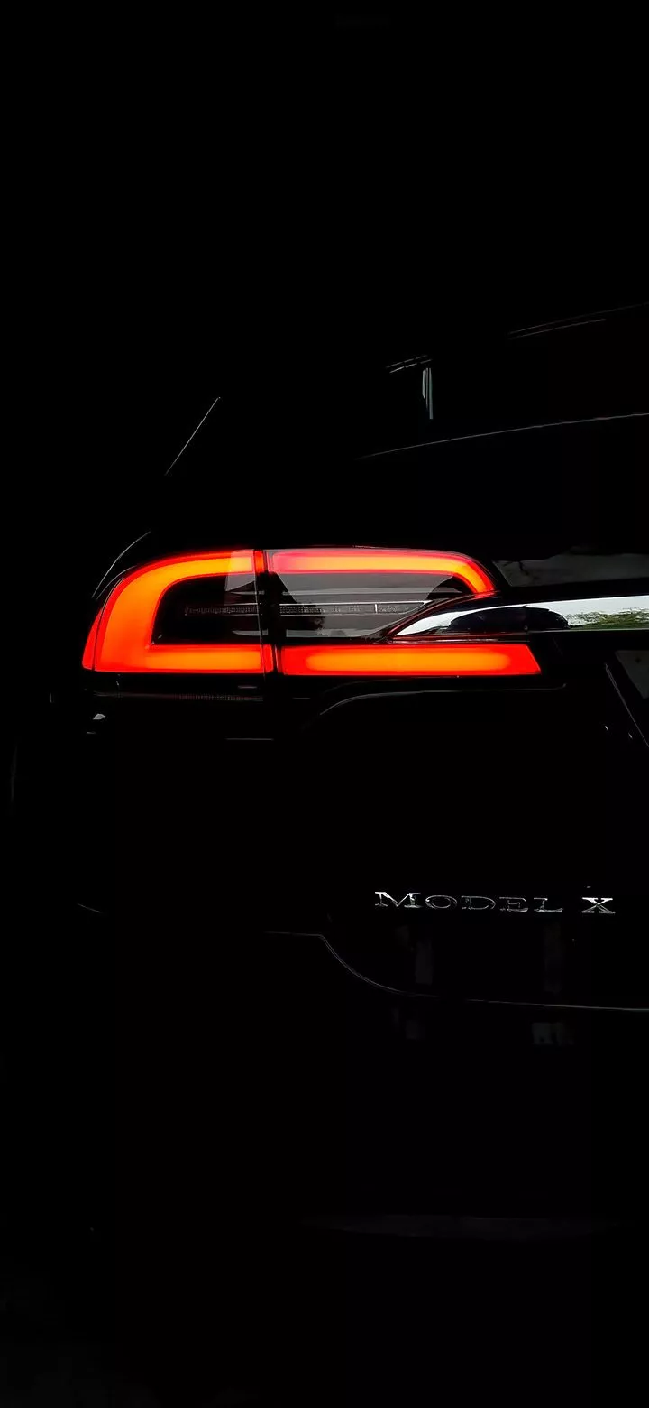 Tail Light Of Black Tesla Model X 4K
