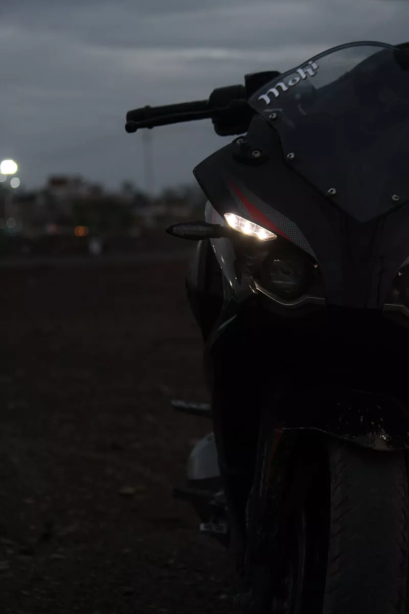 HD rs200 bajaj wallpaper