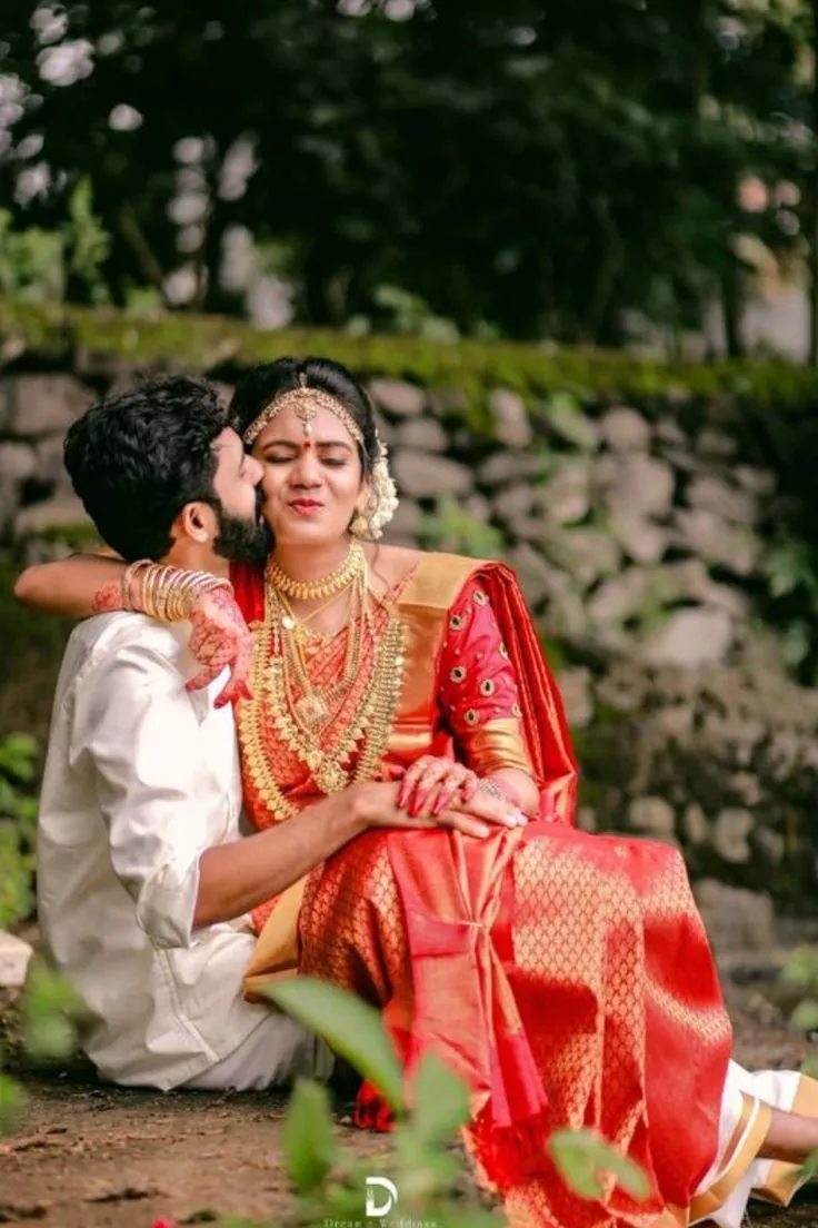 Poses for South Indian Wedding Couples