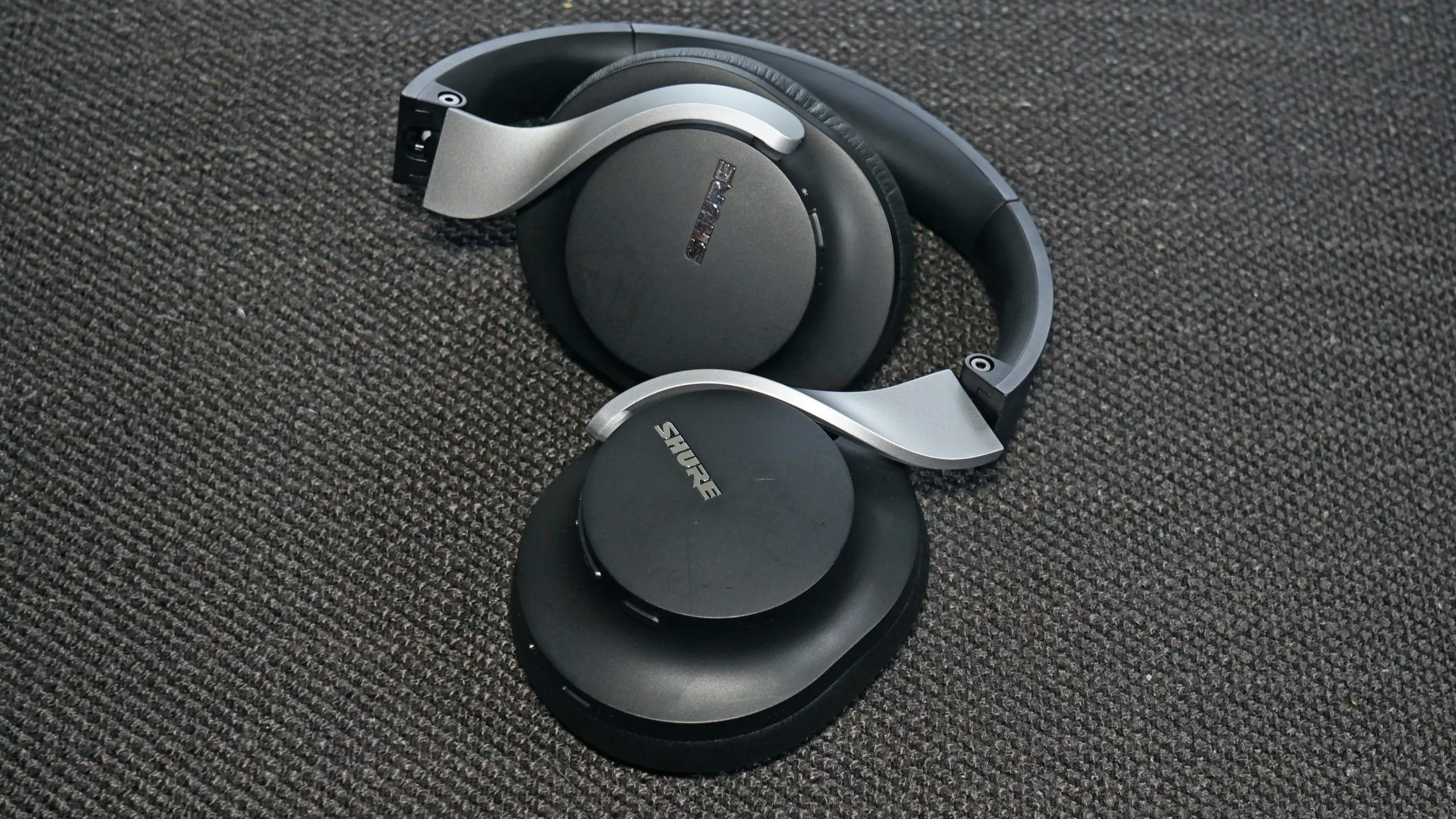 Shure AONIC Free review: Great earbuds