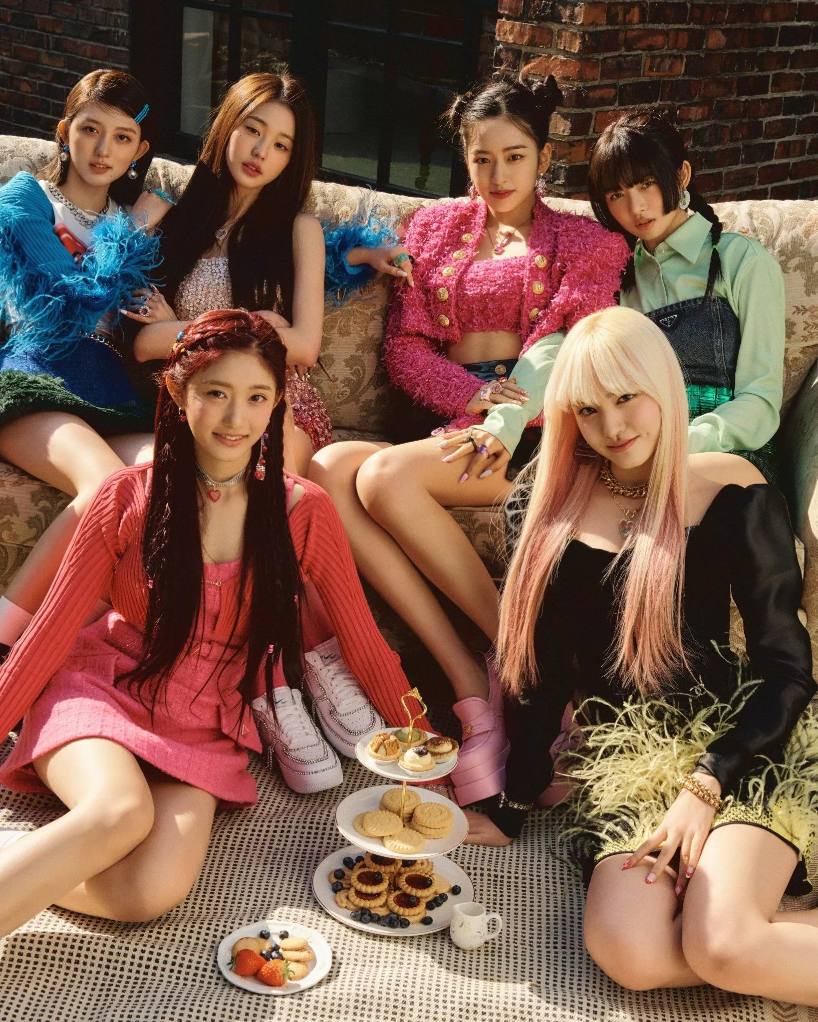 IVE (K Pop) Wallpaper (33 Image