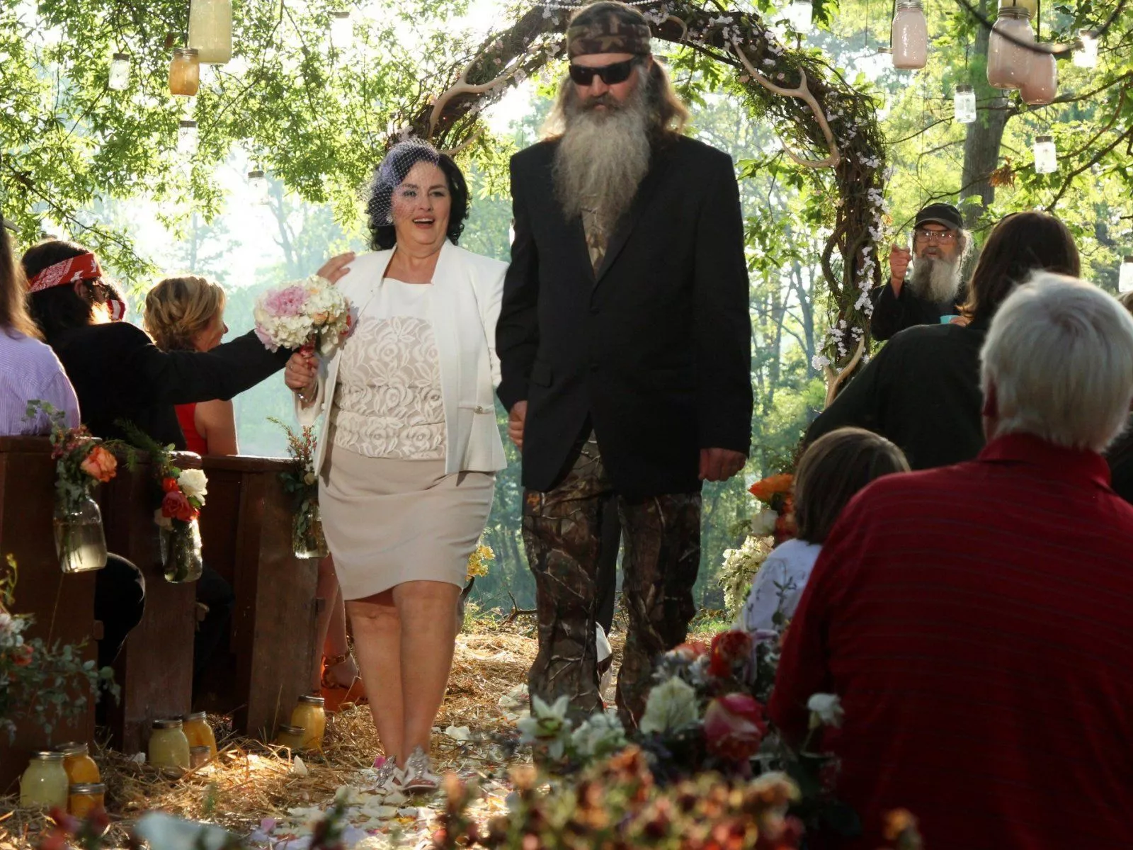 HD desktop wallpaper: Tv Show, Duck